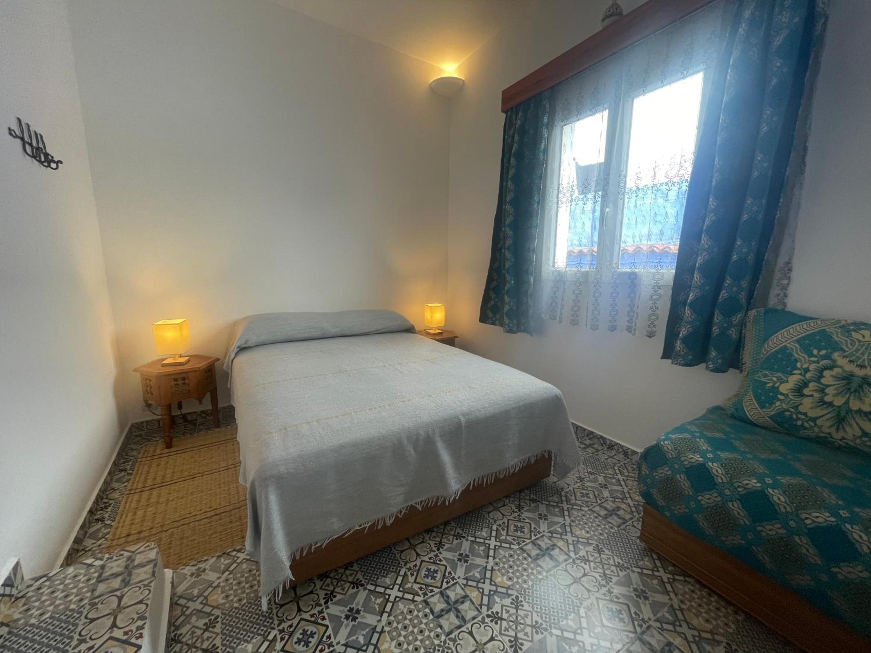 Comfort Triple Room with Shower photo 3