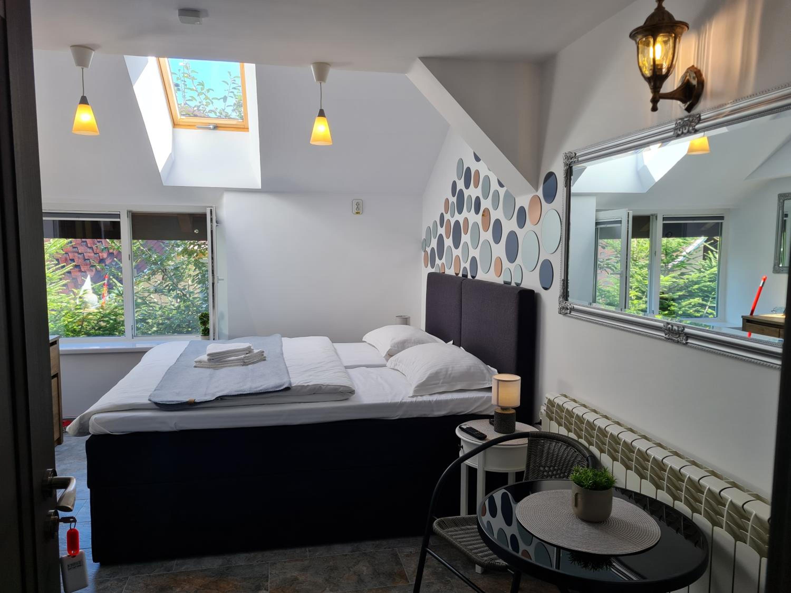 Deluxe Double Room - Photo 1