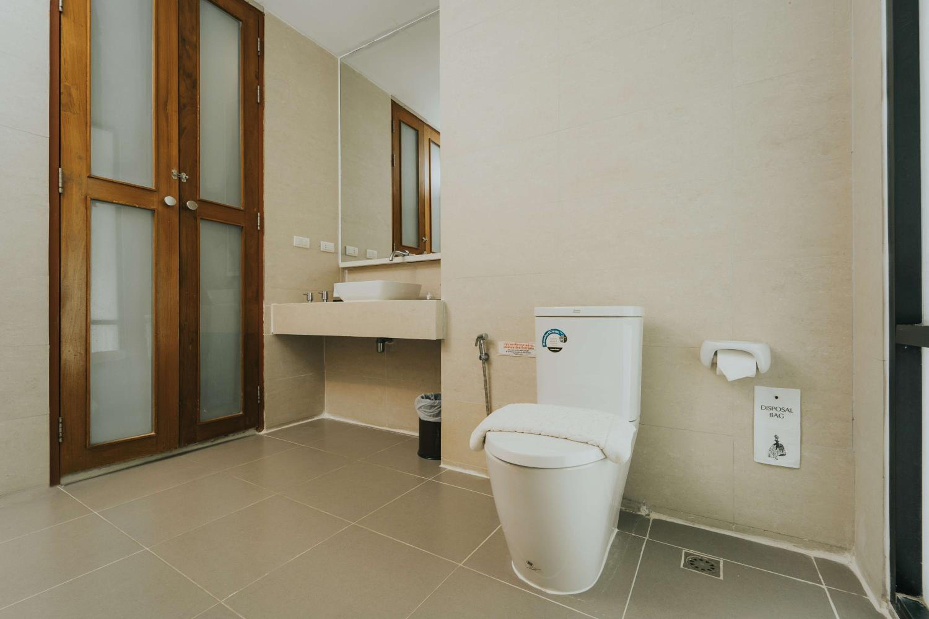Superior Double or Twin Room - Photo 12