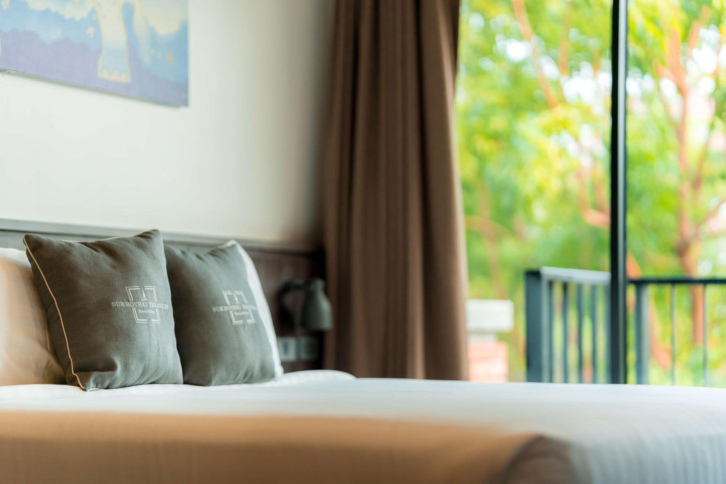 Standard Double or Twin Room - Photo 12