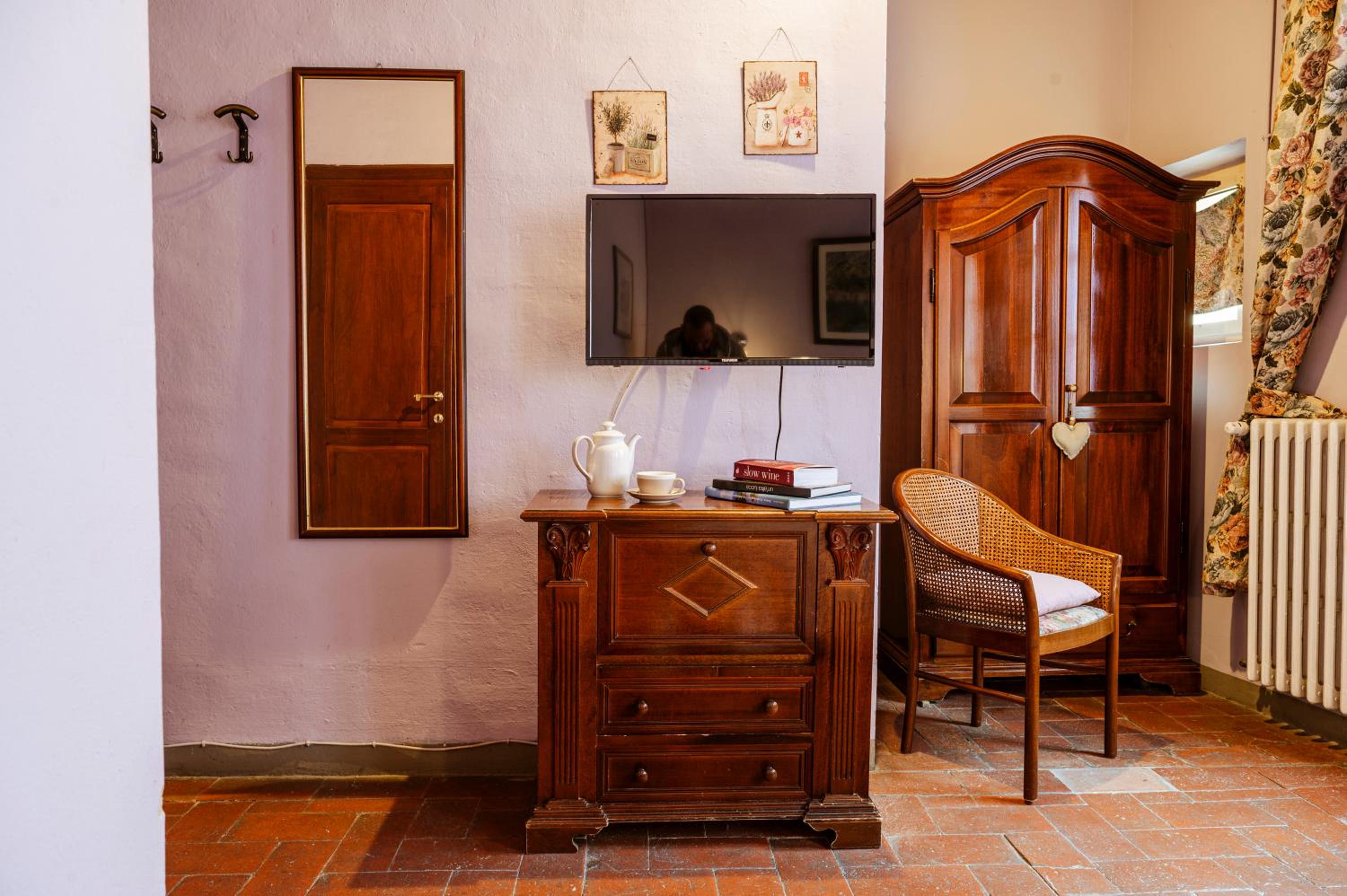 Double Room - Photo 1