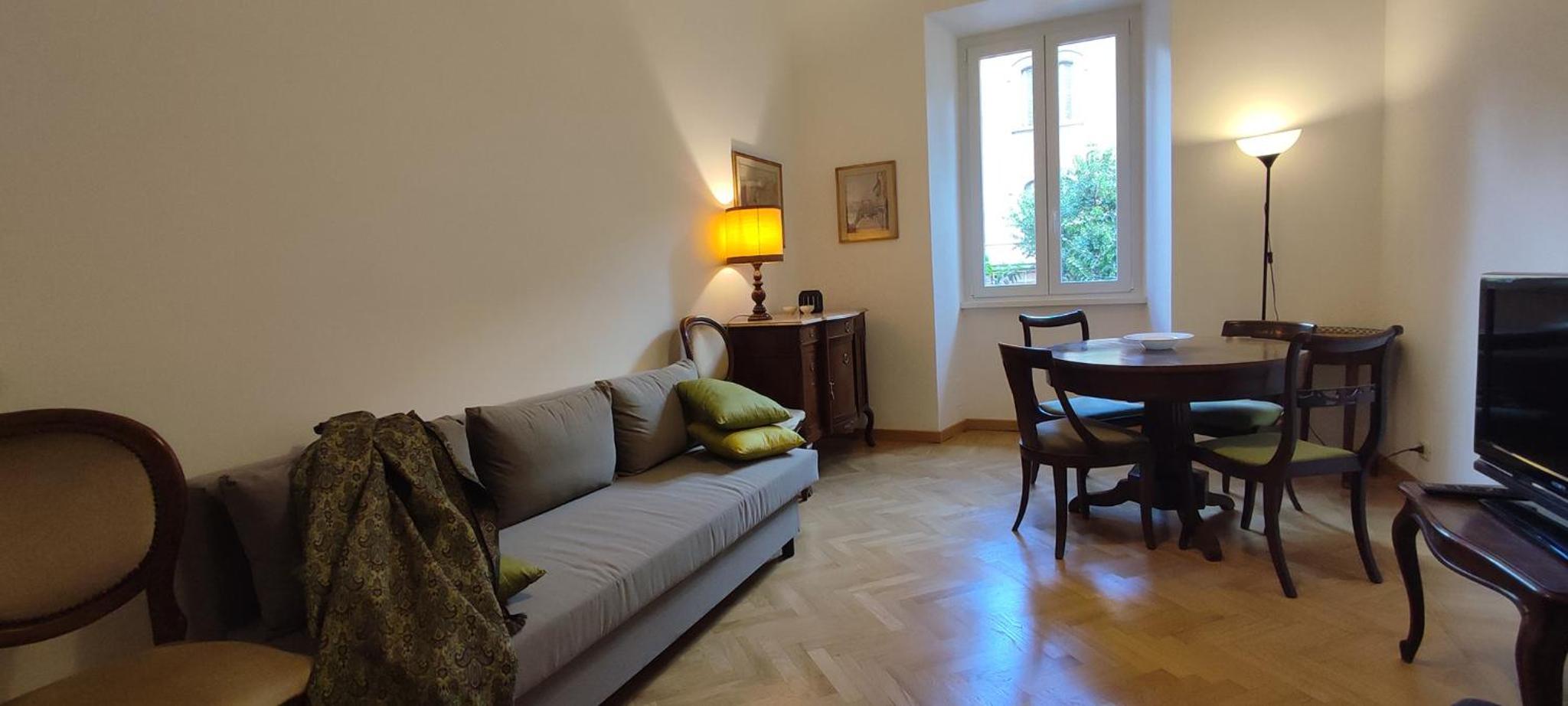 One-Bedroom Apartment