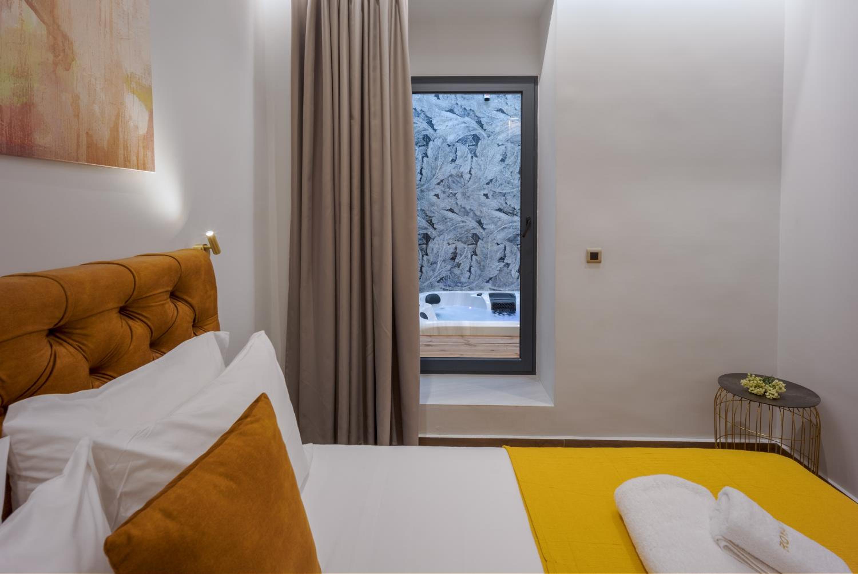 Terra Suite with Jacuzzi photo 1
