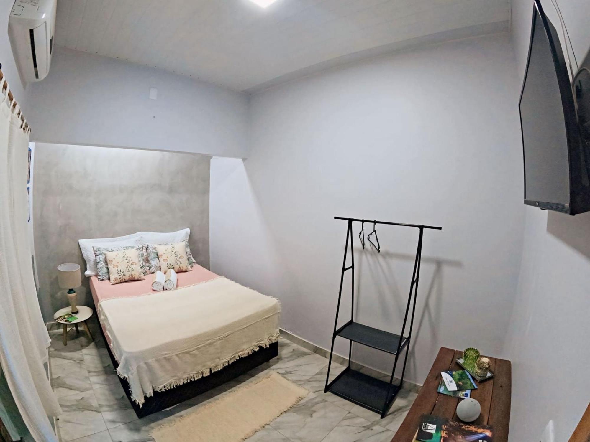 Budget Double Room photo 2