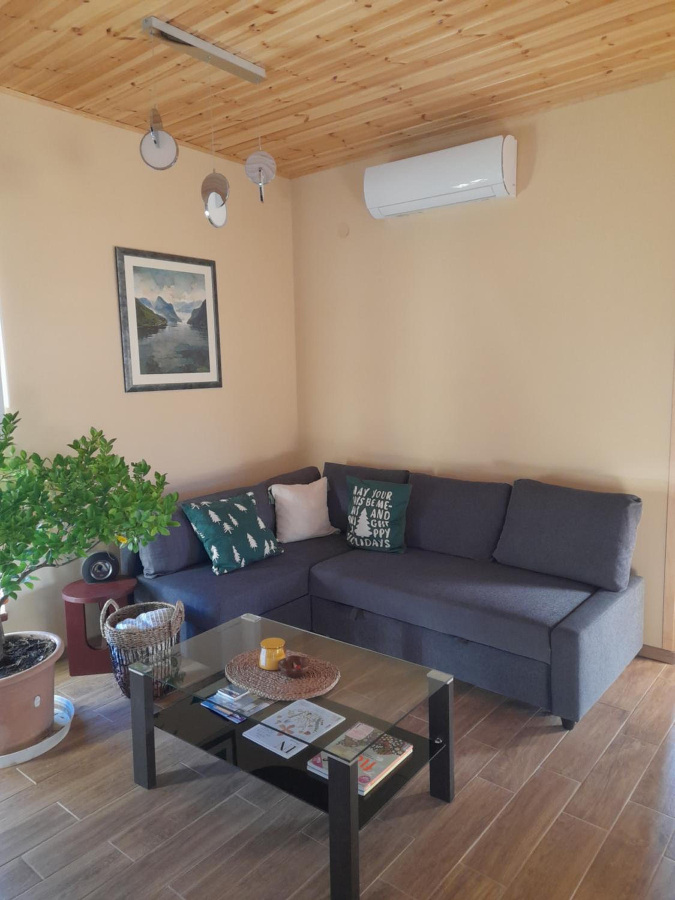 Two-Bedroom House photo 1