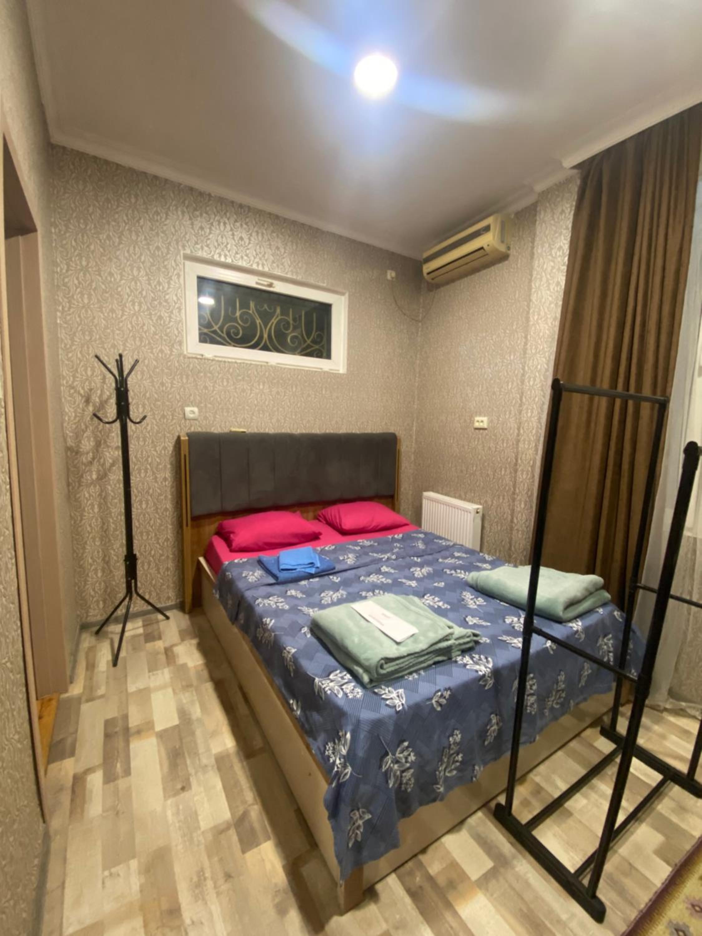 Double Room with Private External Bathroom photo 2