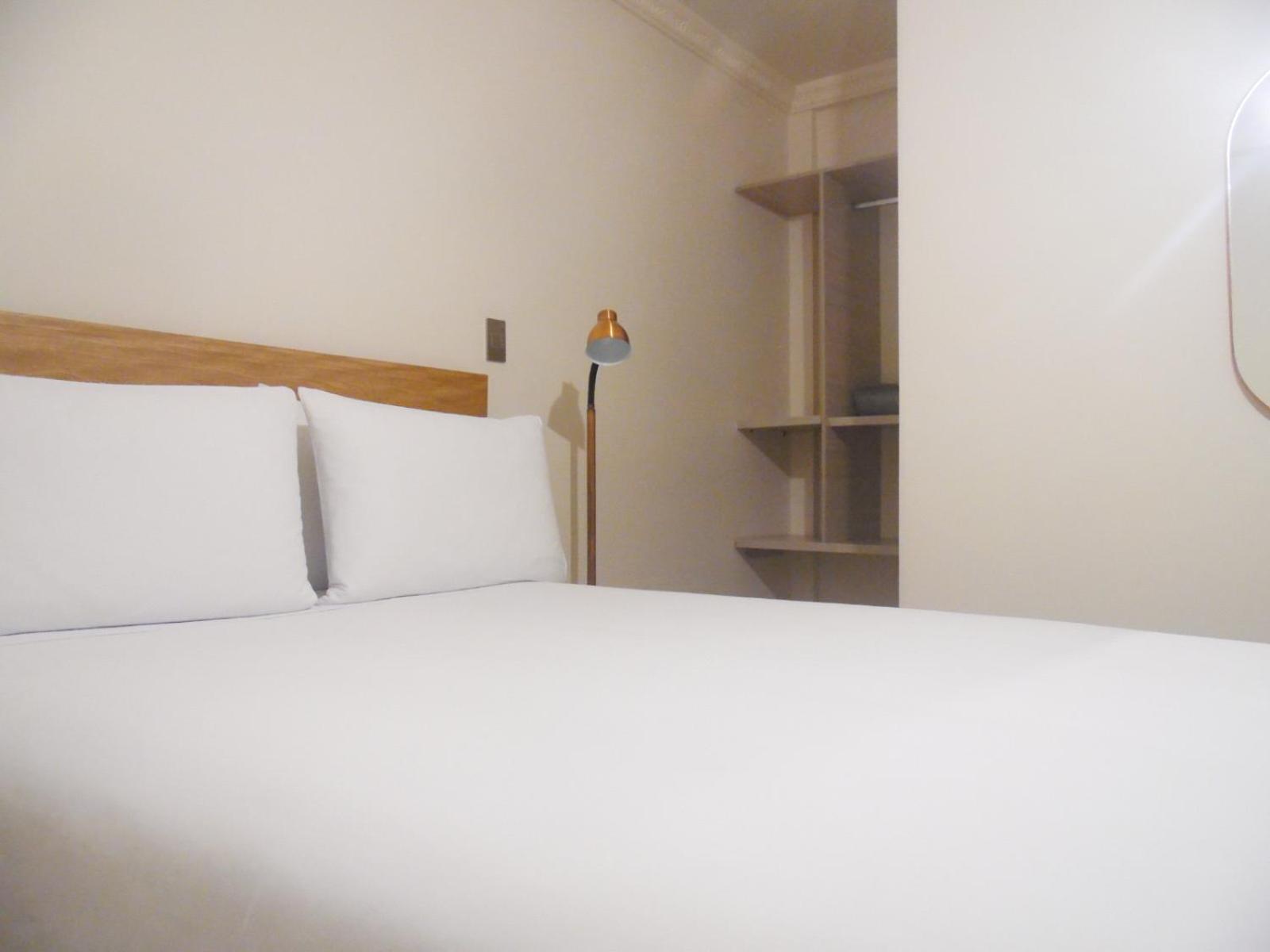 Standard Double Room photo 3