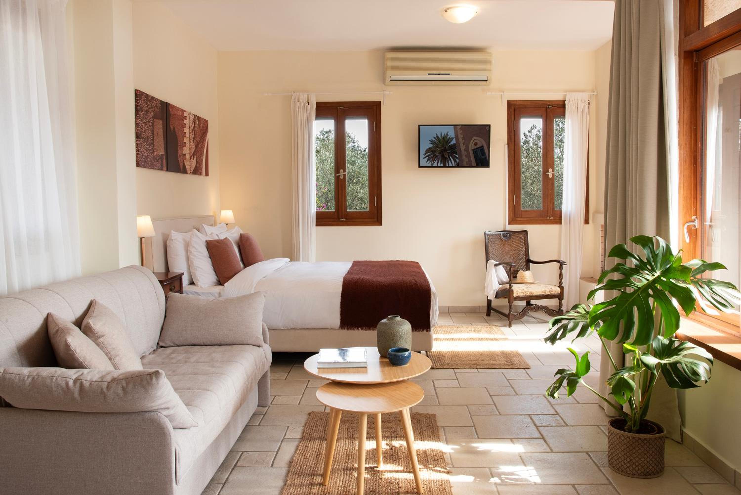 Romantic Sea View Suite