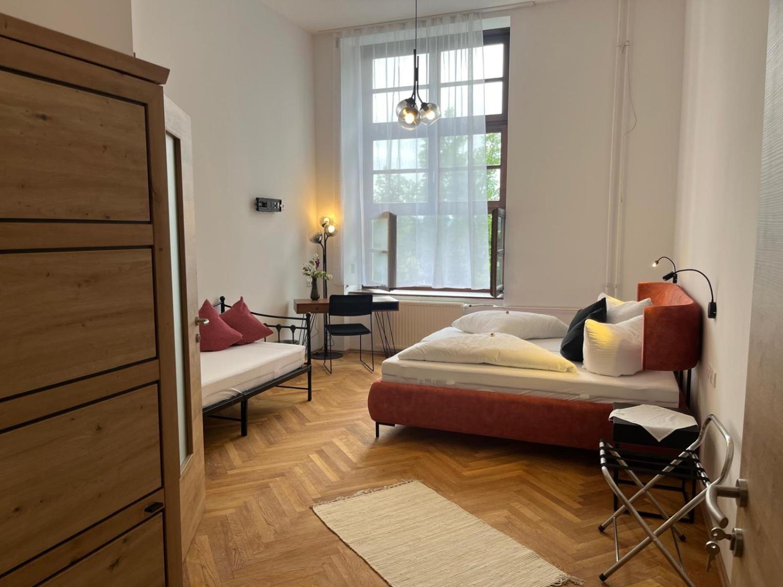 Large Double Room
