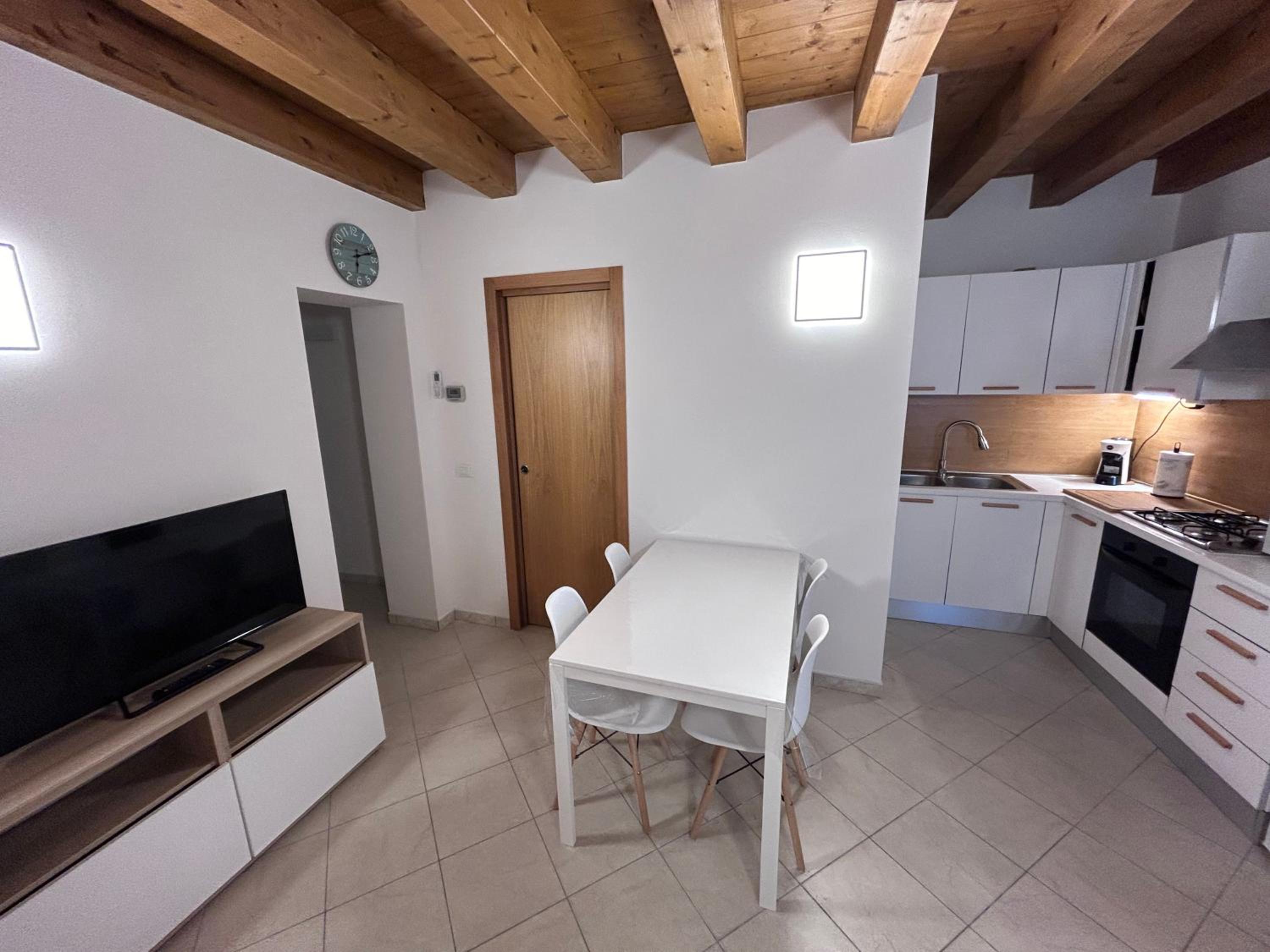 Two-Bedroom House photo 2