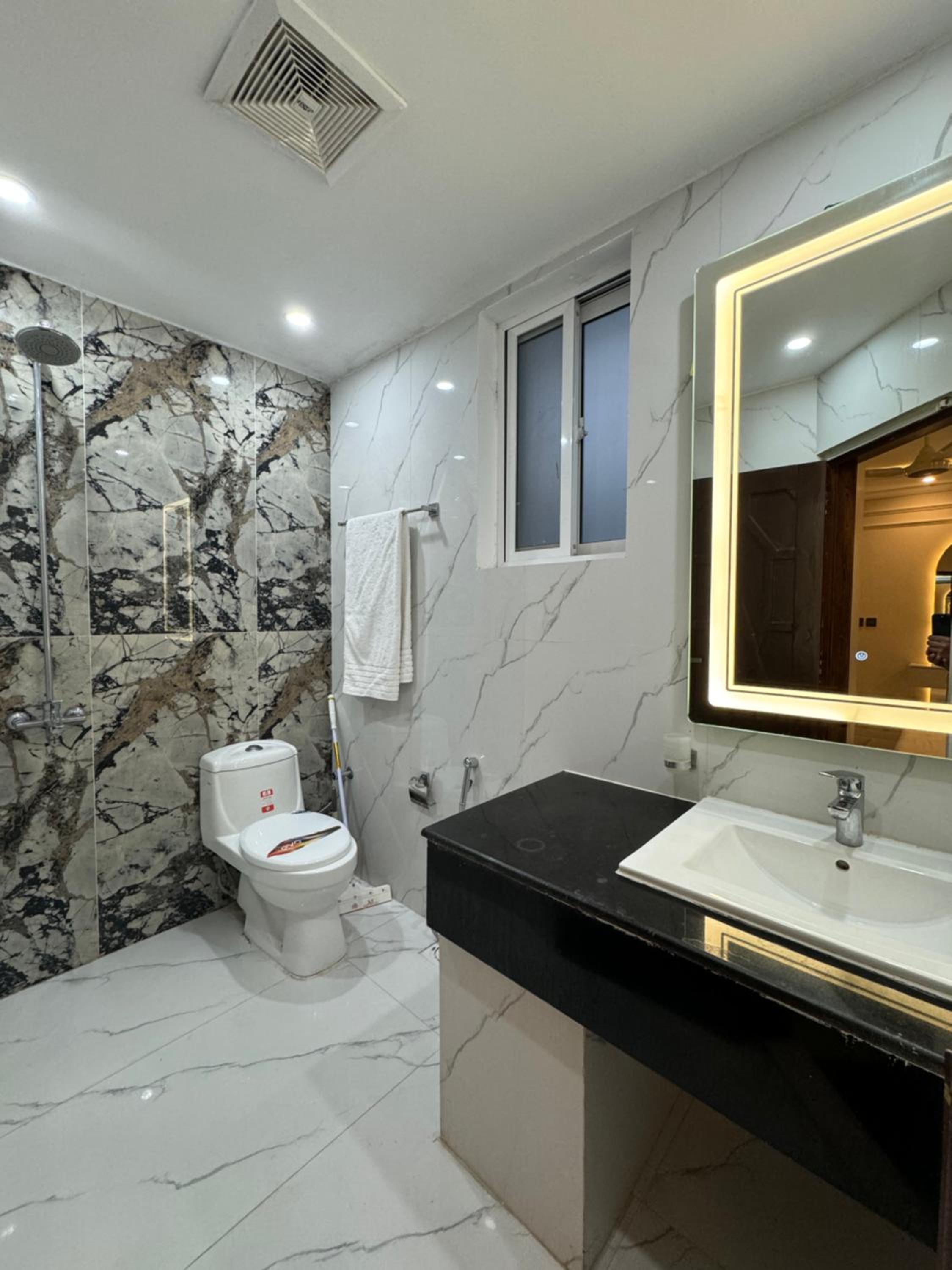 Three-Bedroom Villa photo 3
