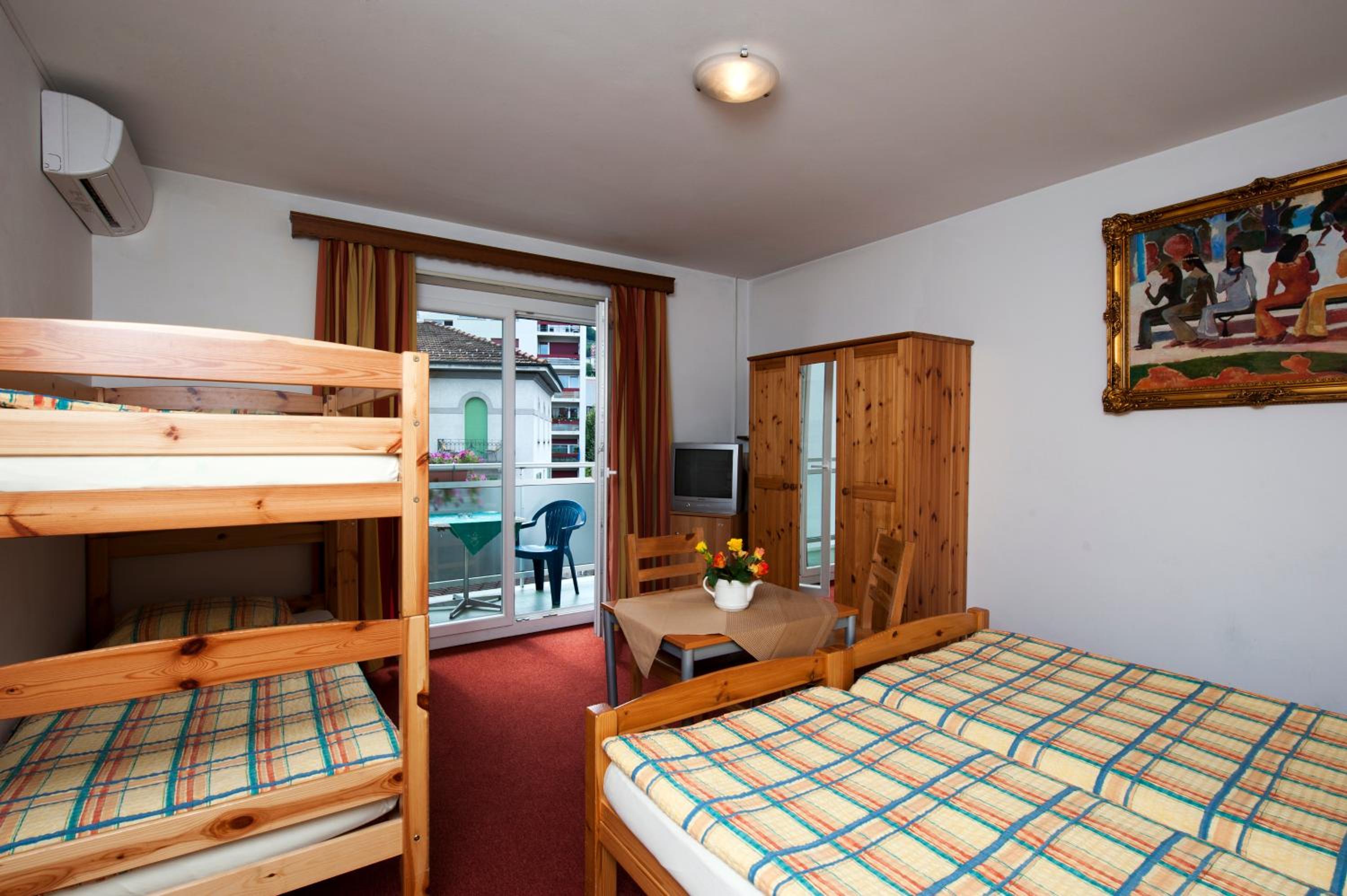 Quadruple Room photo 3