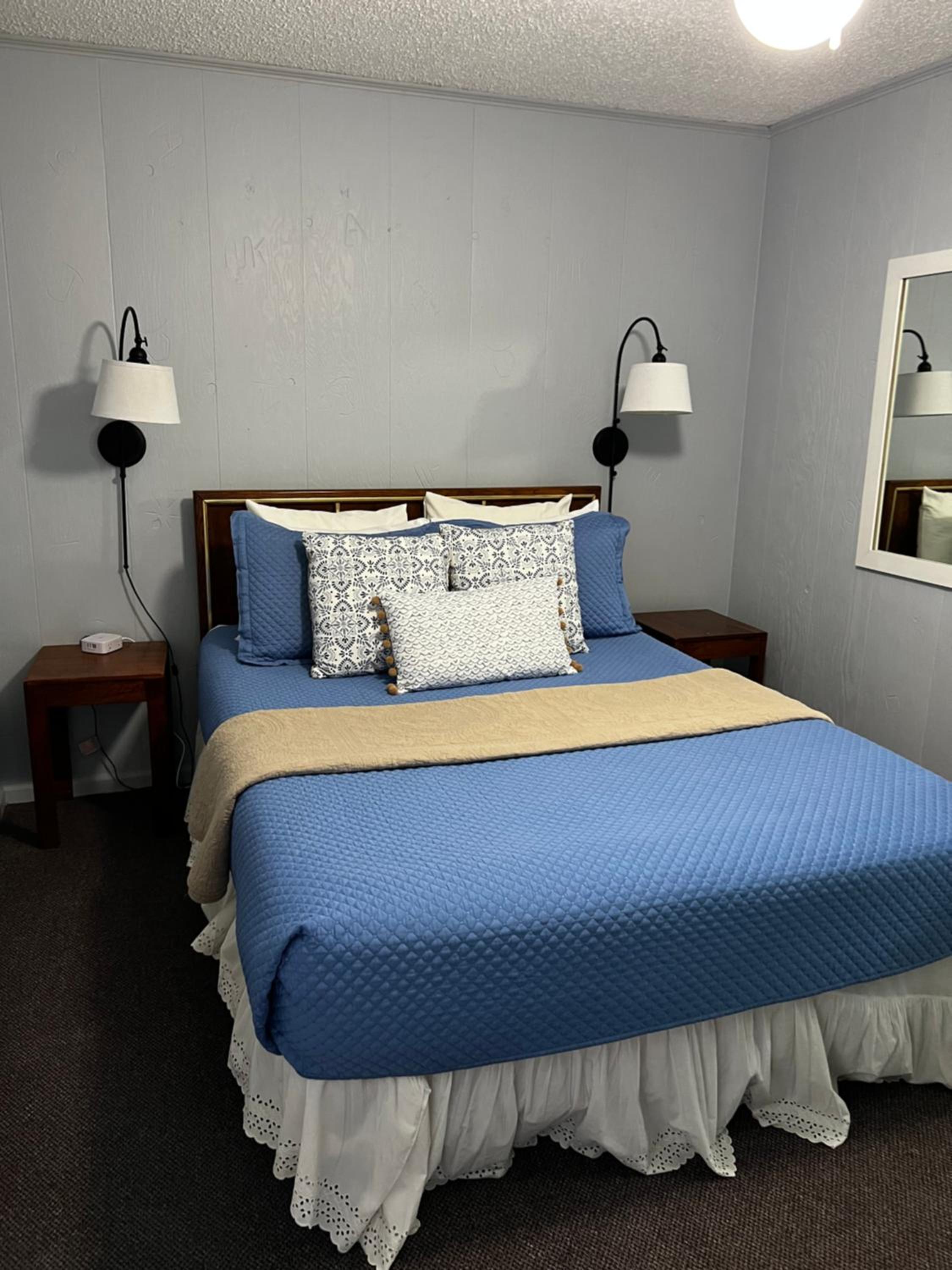 Queen Suite photo 3