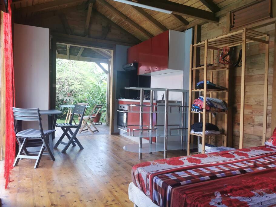 One-Bedroom House photo 1