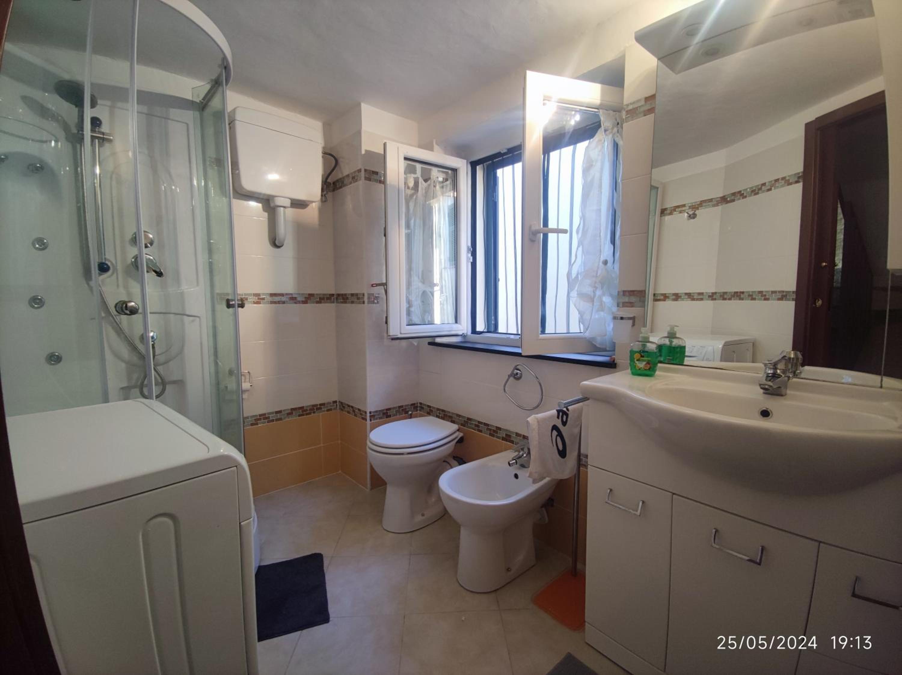 Two-Bedroom House photo 2