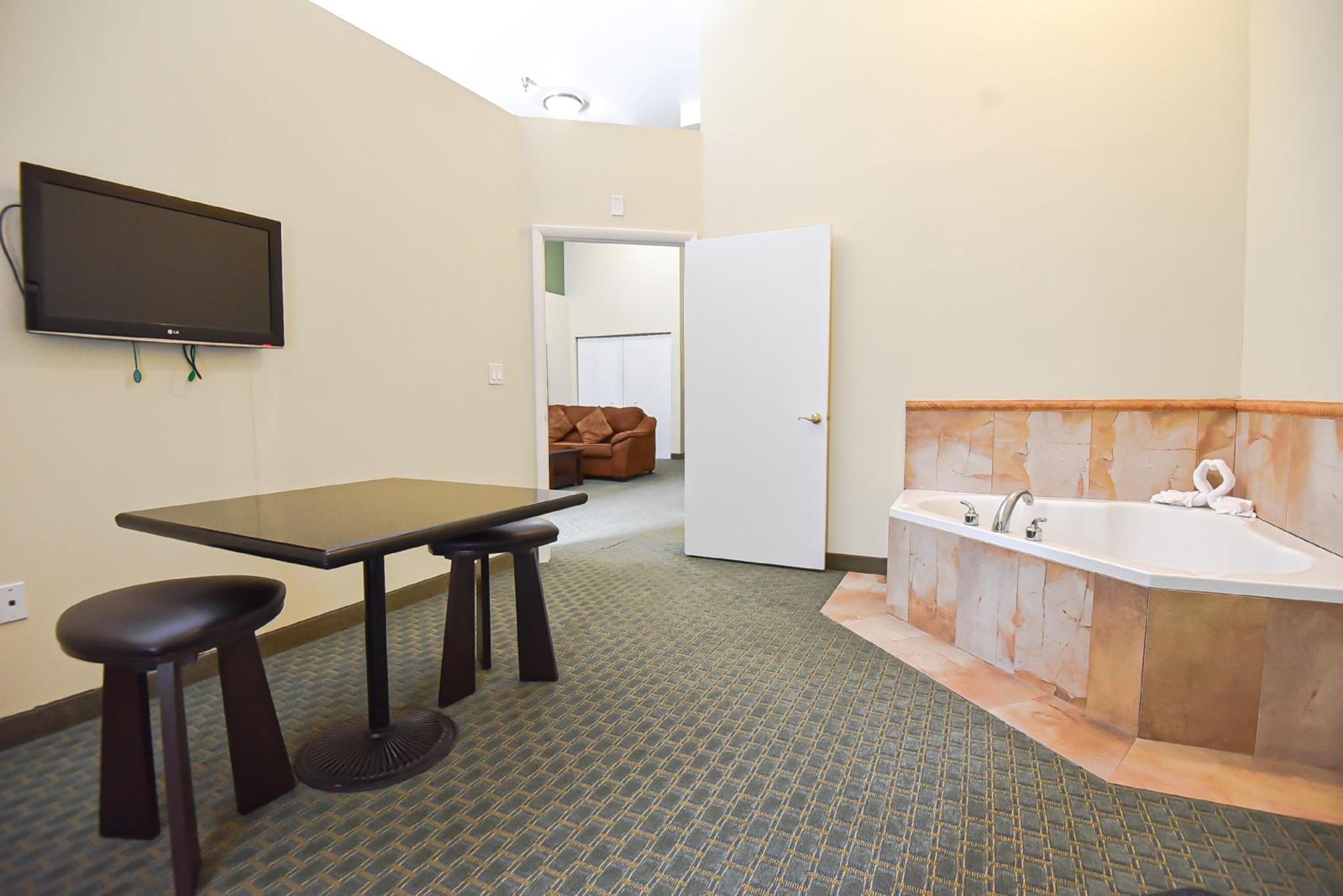 Executive Suite - Non-Smoking - Photo 4