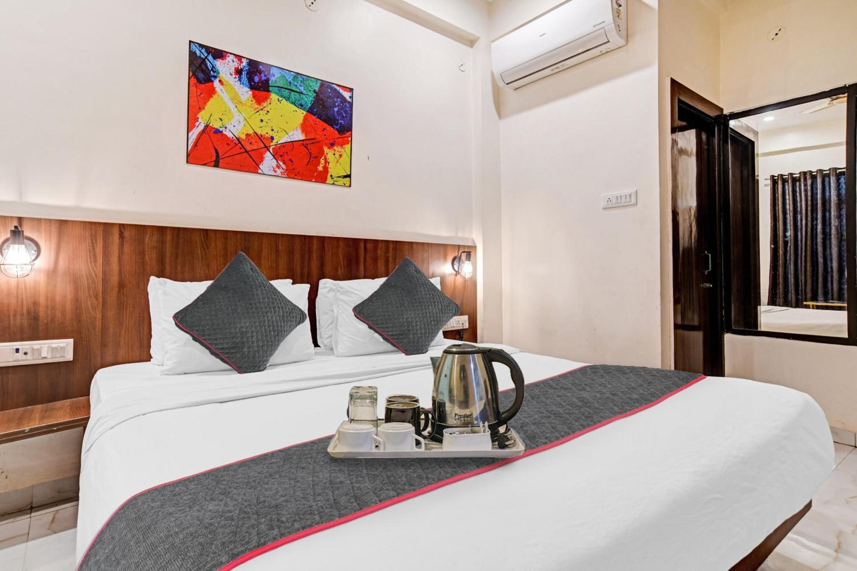Classic Triple Room - Photo 1