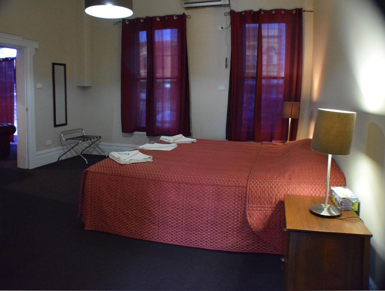 Two-Bedroom Suite photo 3
