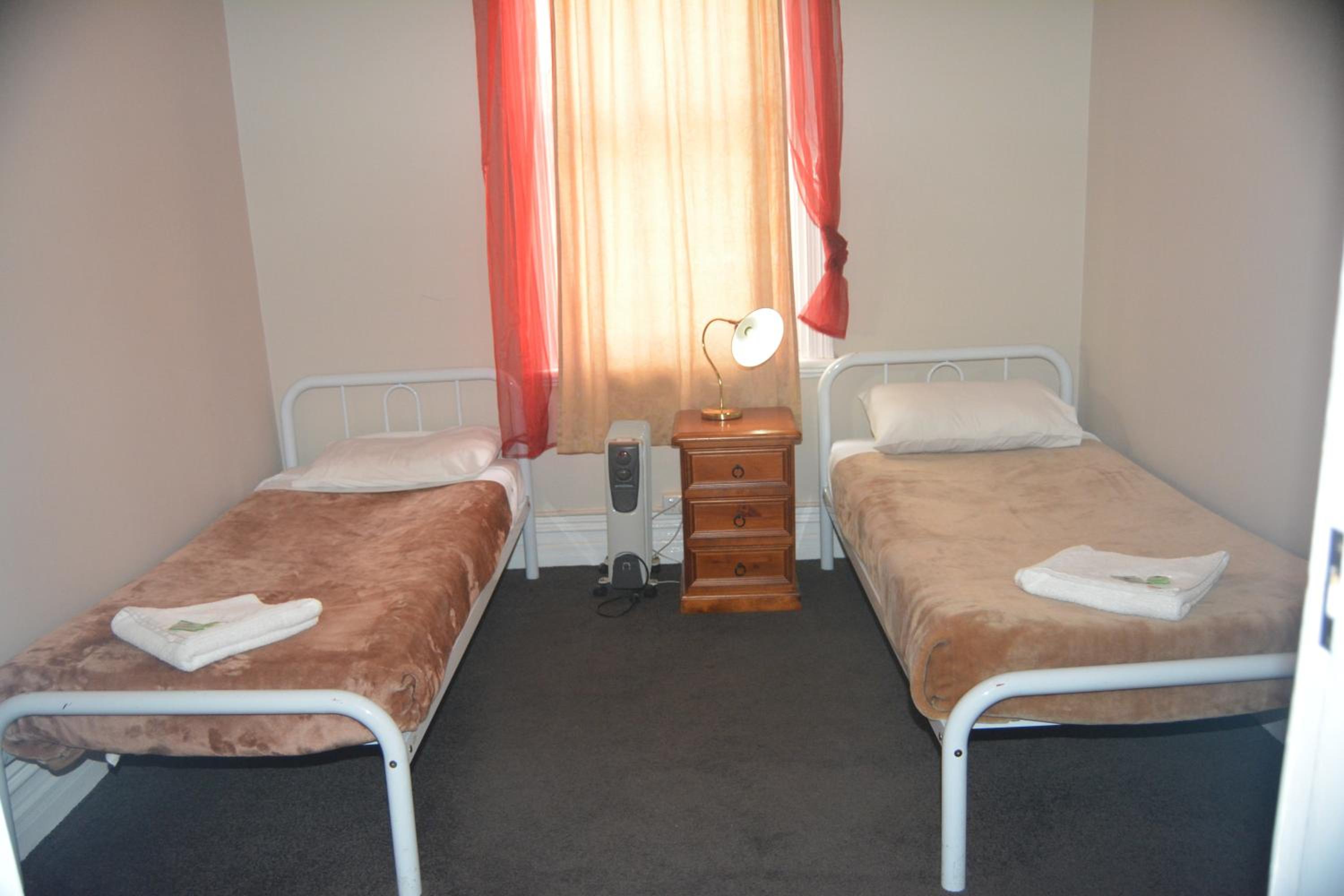 Twin Room with Communal Bathroom