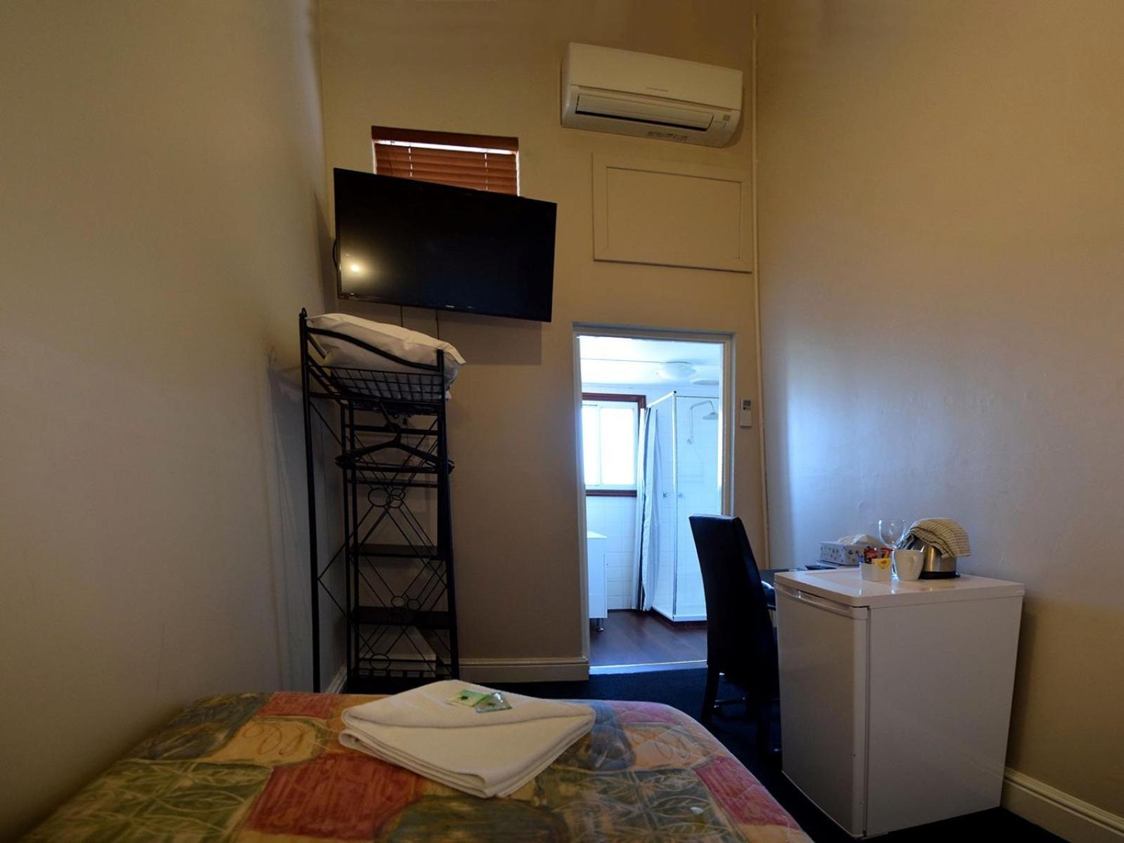Standard Single Room photo 3