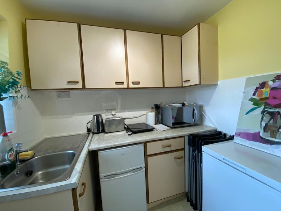 One-Bedroom House photo 3