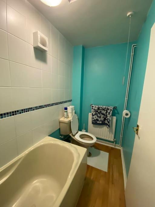 One-Bedroom House photo 2