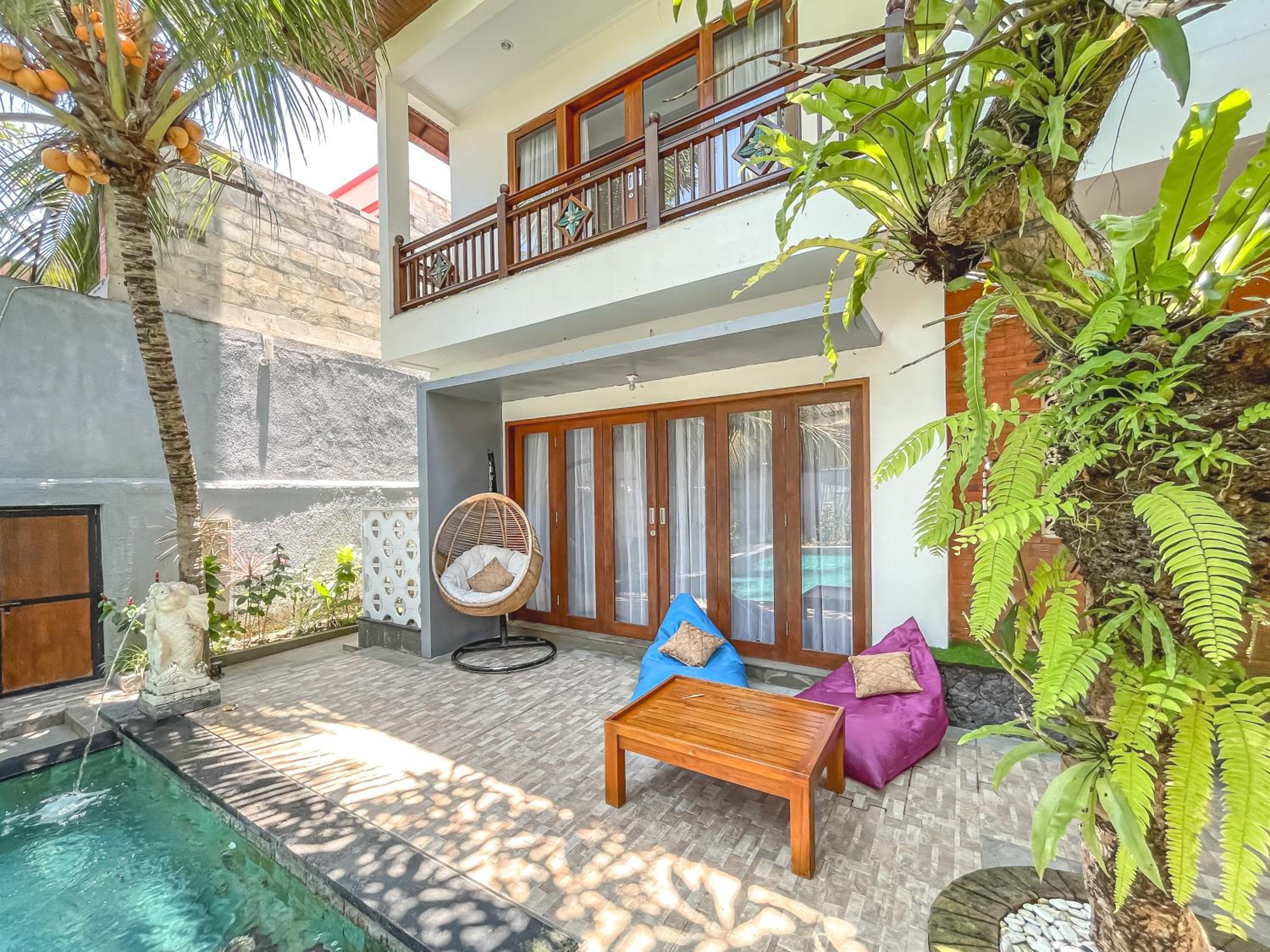 Villa with Private Pool - Photo 19