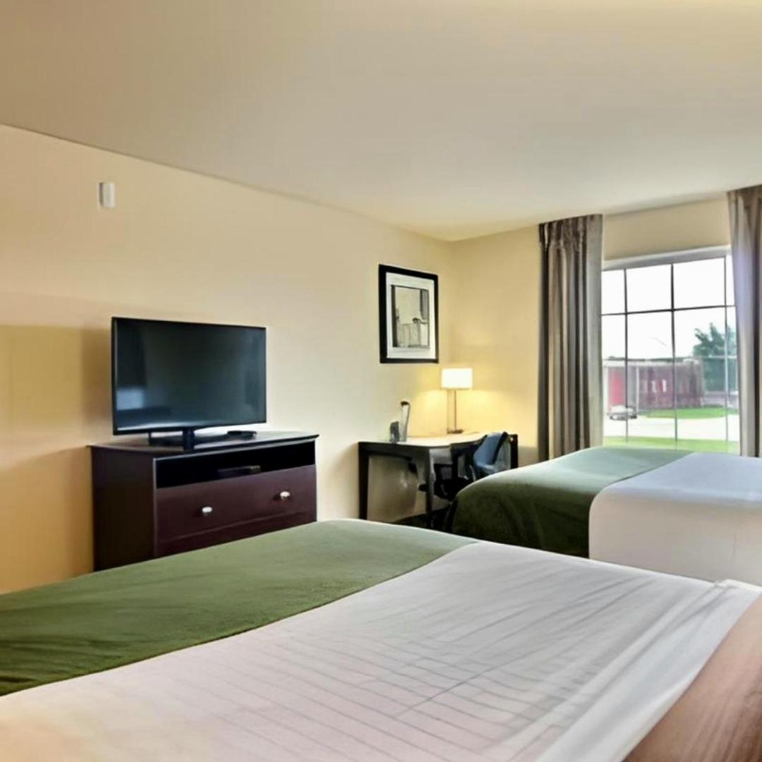 Queen Room with Two Queen Beds