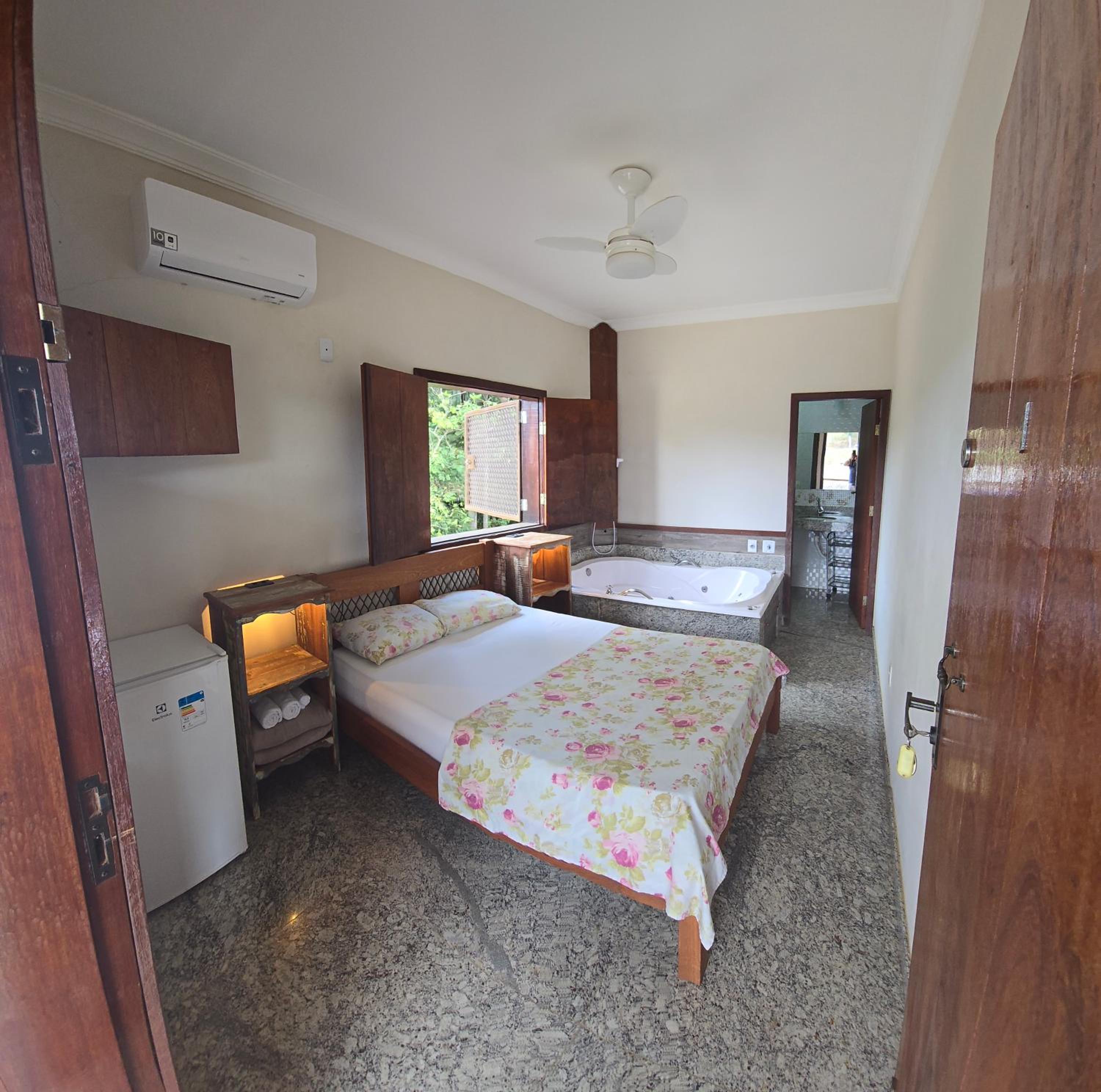 Suite With Mountain View photo 2