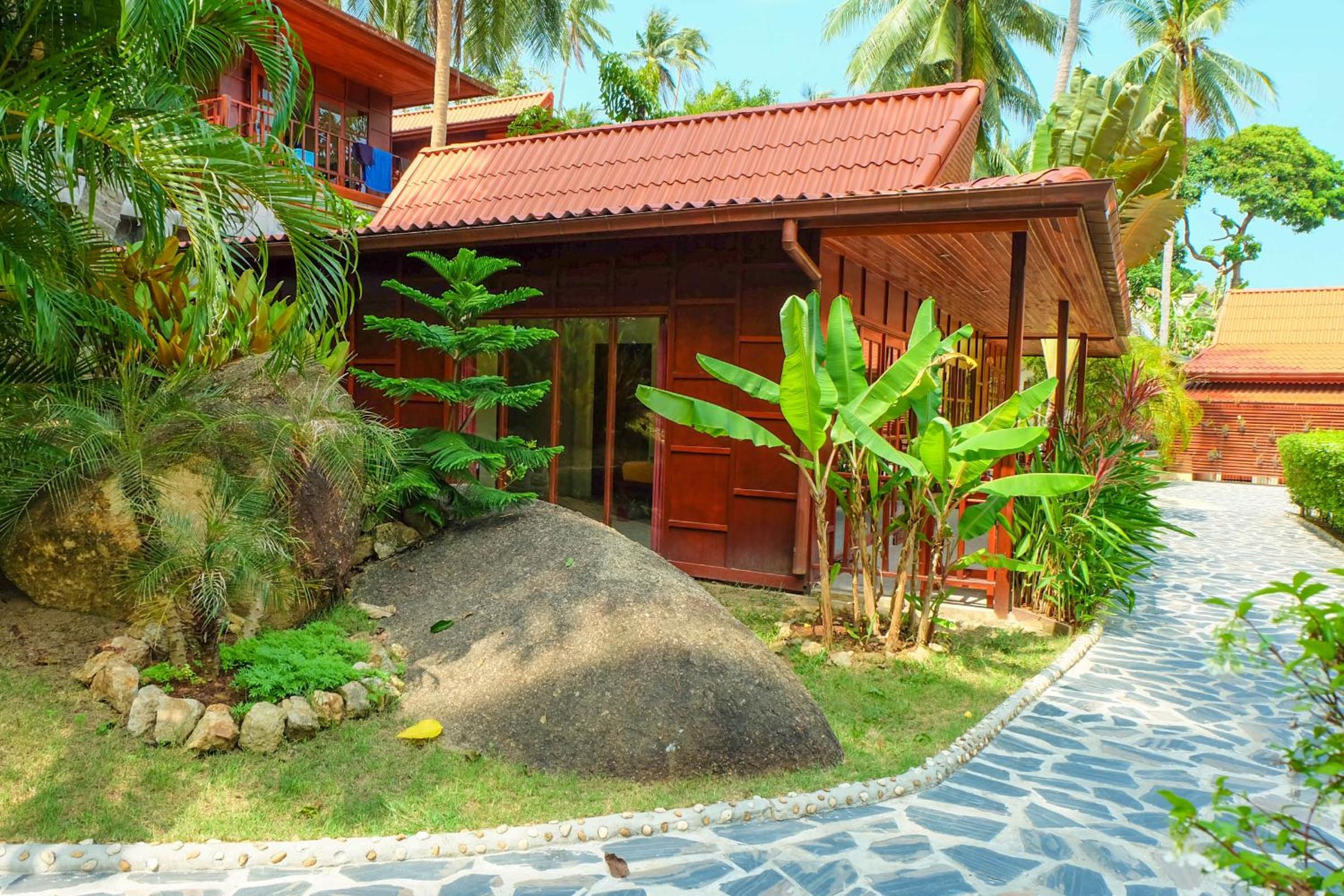 Family Bungalow with Garden View photo 2
