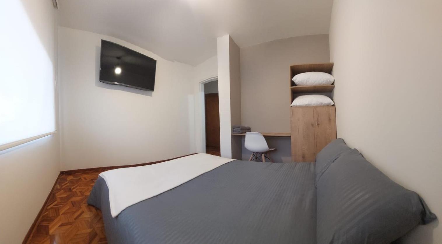 Double Room with Private Bathroom photo 3