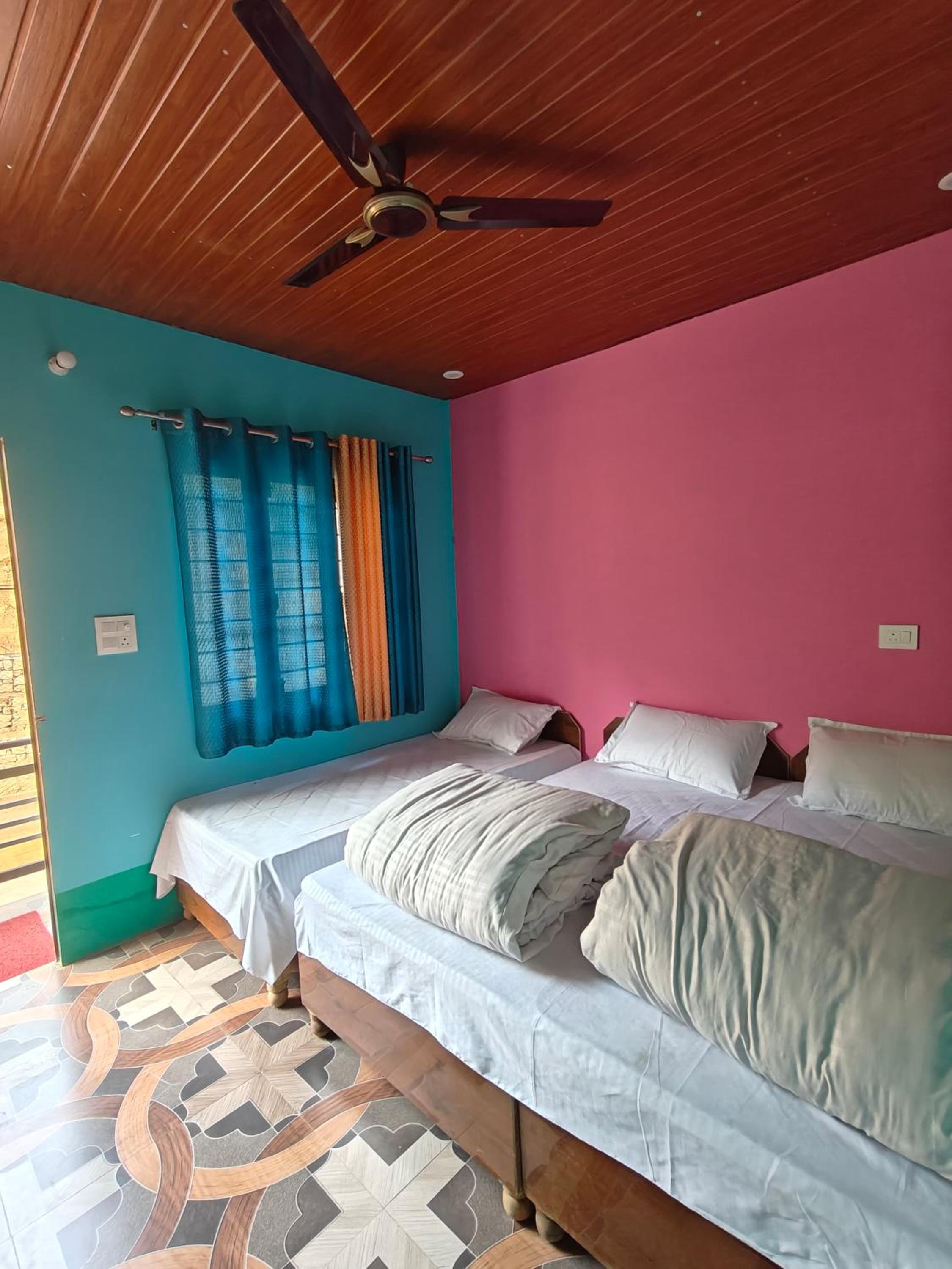 Double Or Twin Room photo 1