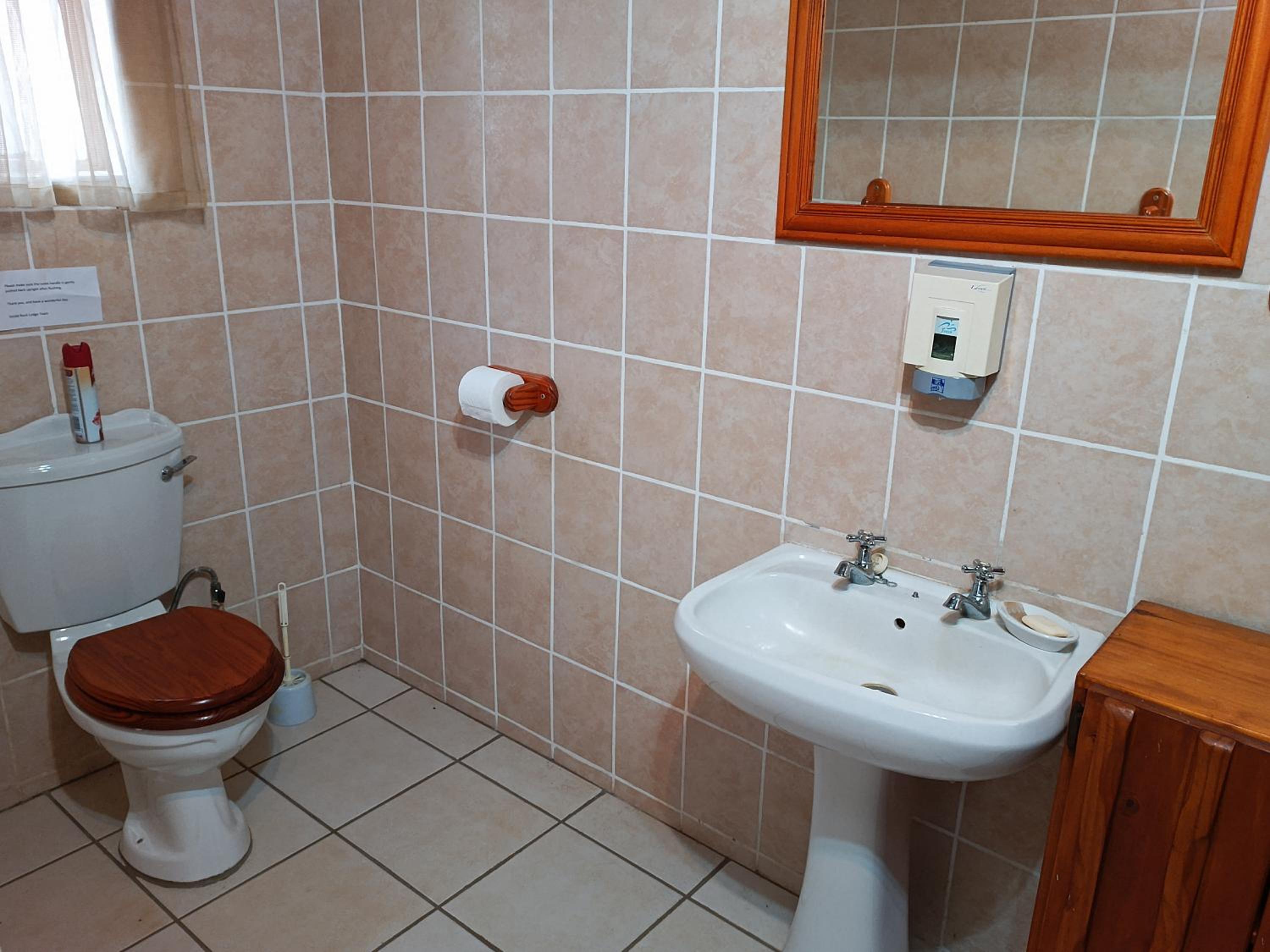 Double Room with Private Bathroom photo 2