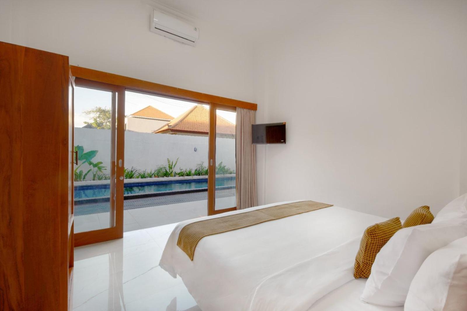 Standard King Room - Photo 4