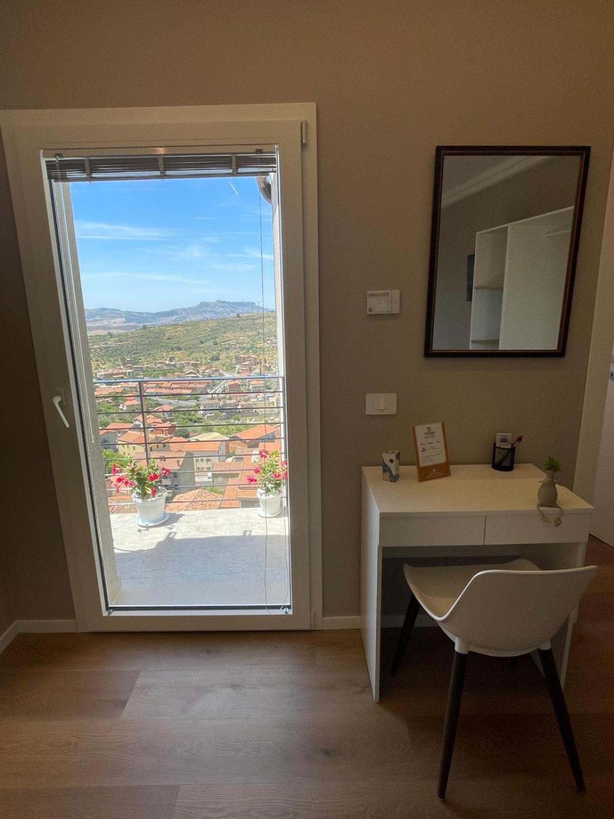 Junior Suite with Balcony photo 1
