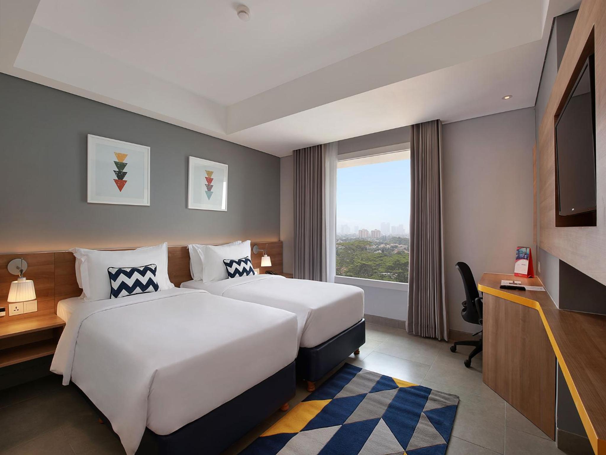 Deluxe Twin Room