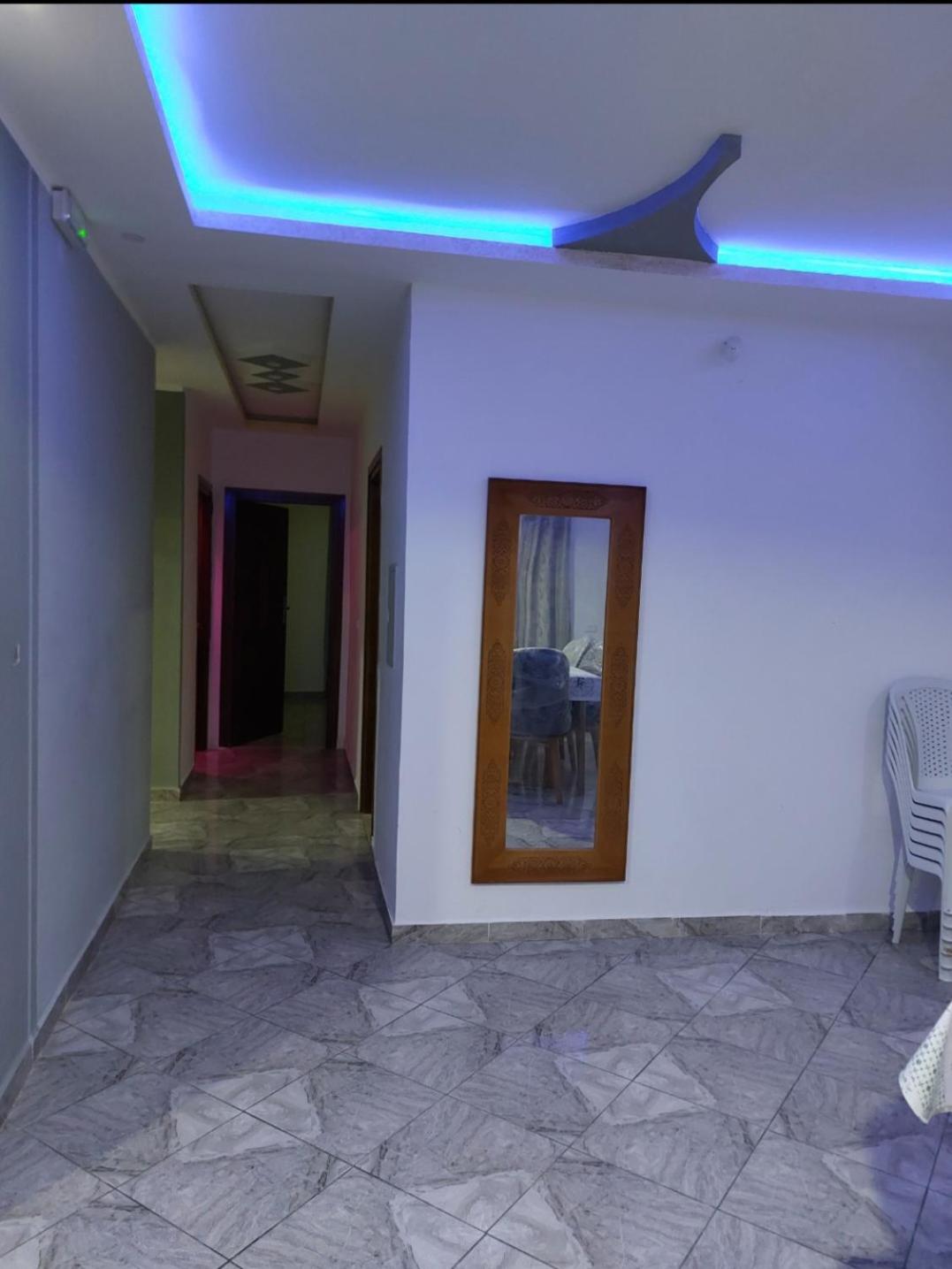 Three-Bedroom Apartment with Balcony photo 3