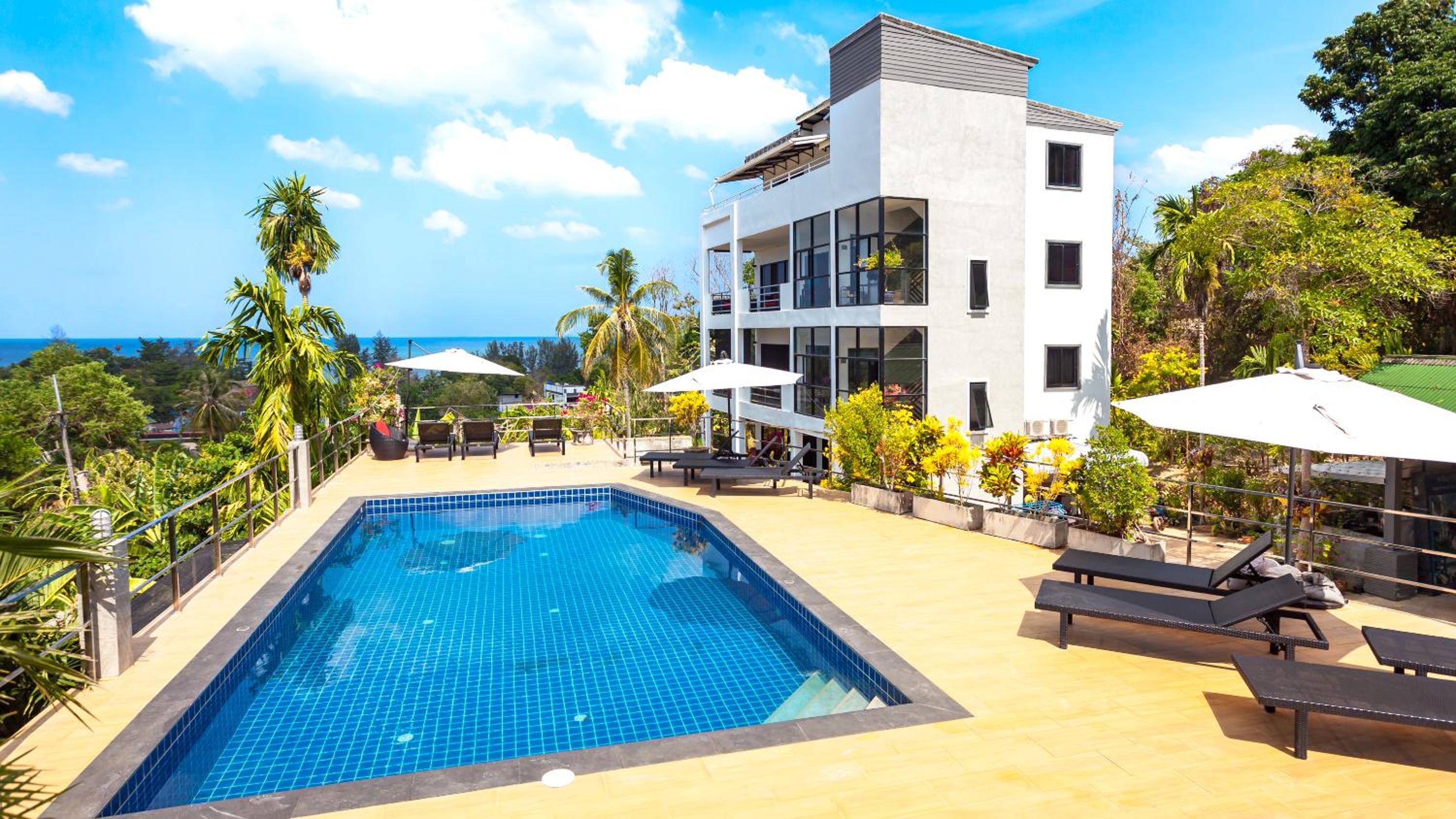 Apartment with Sea View photo 2