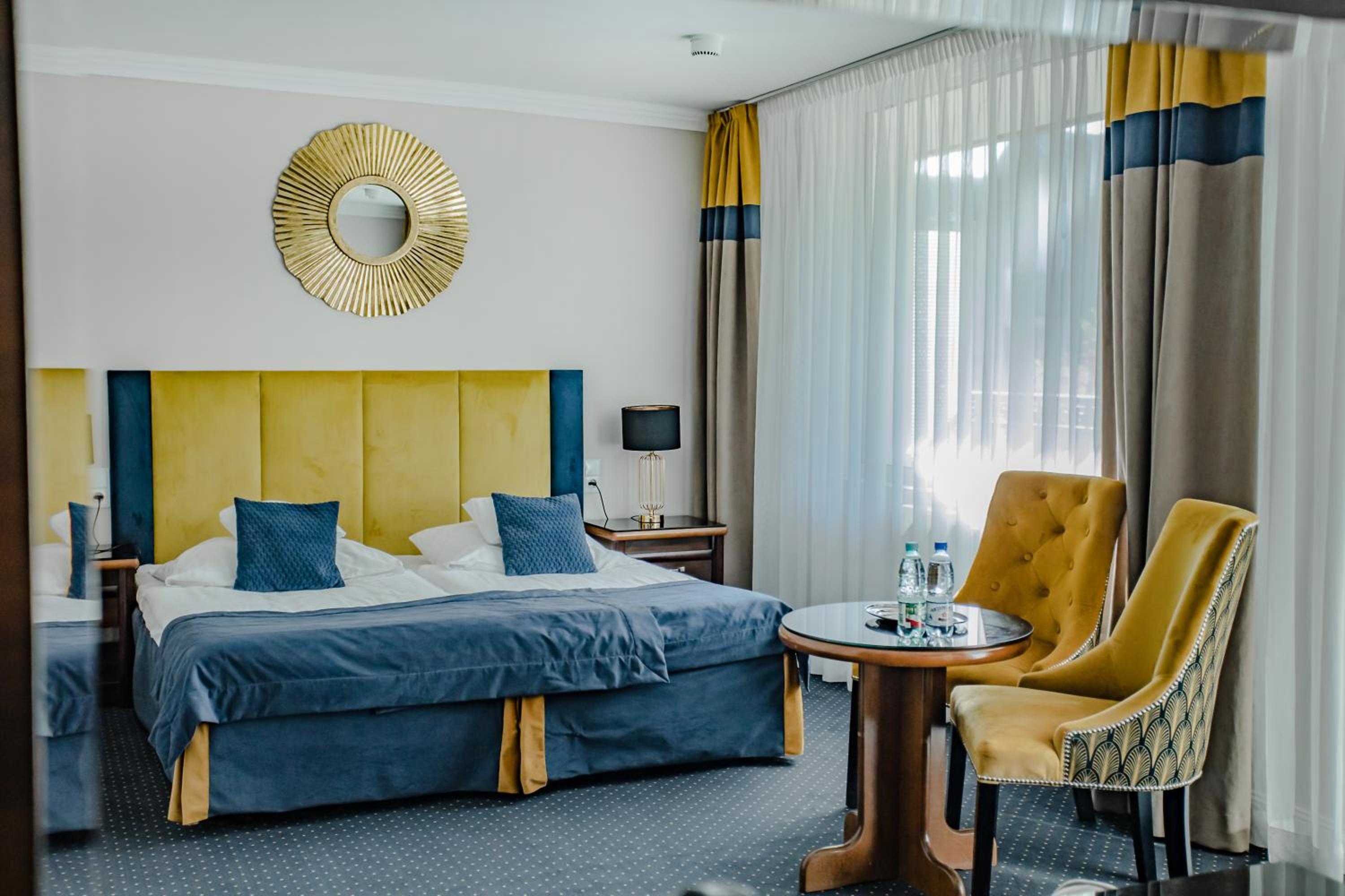 Deluxe Double or Twin Room - Photo 3