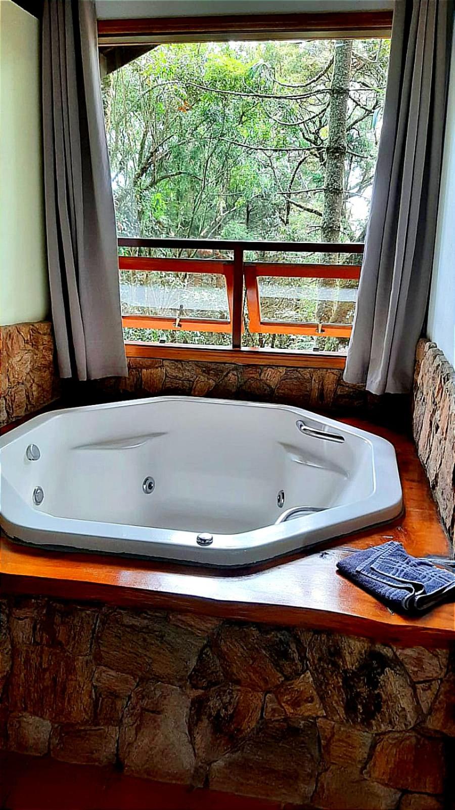Queen Room with Spa Bath photo 2