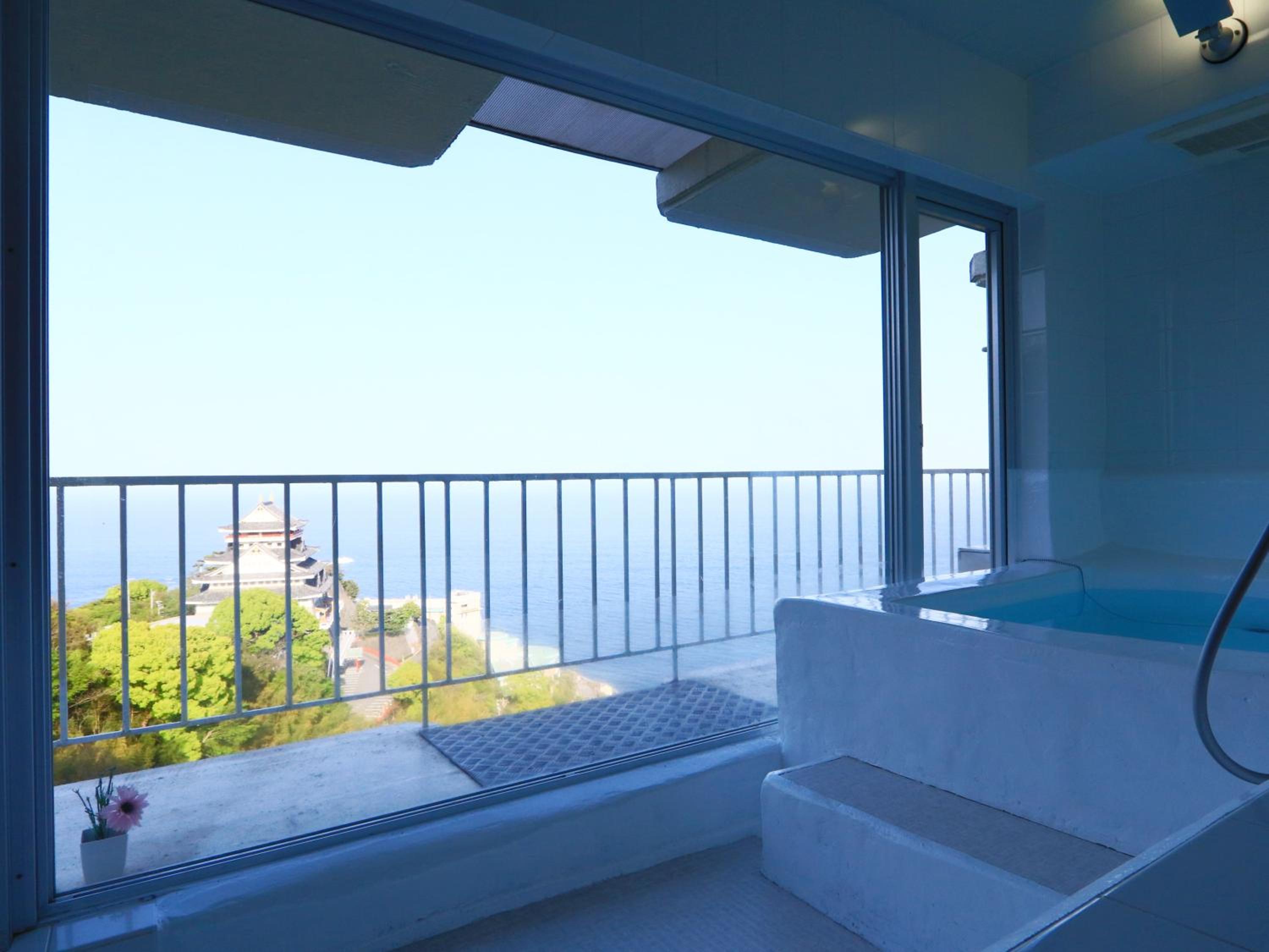 King Suite with Sea View - Photo 6