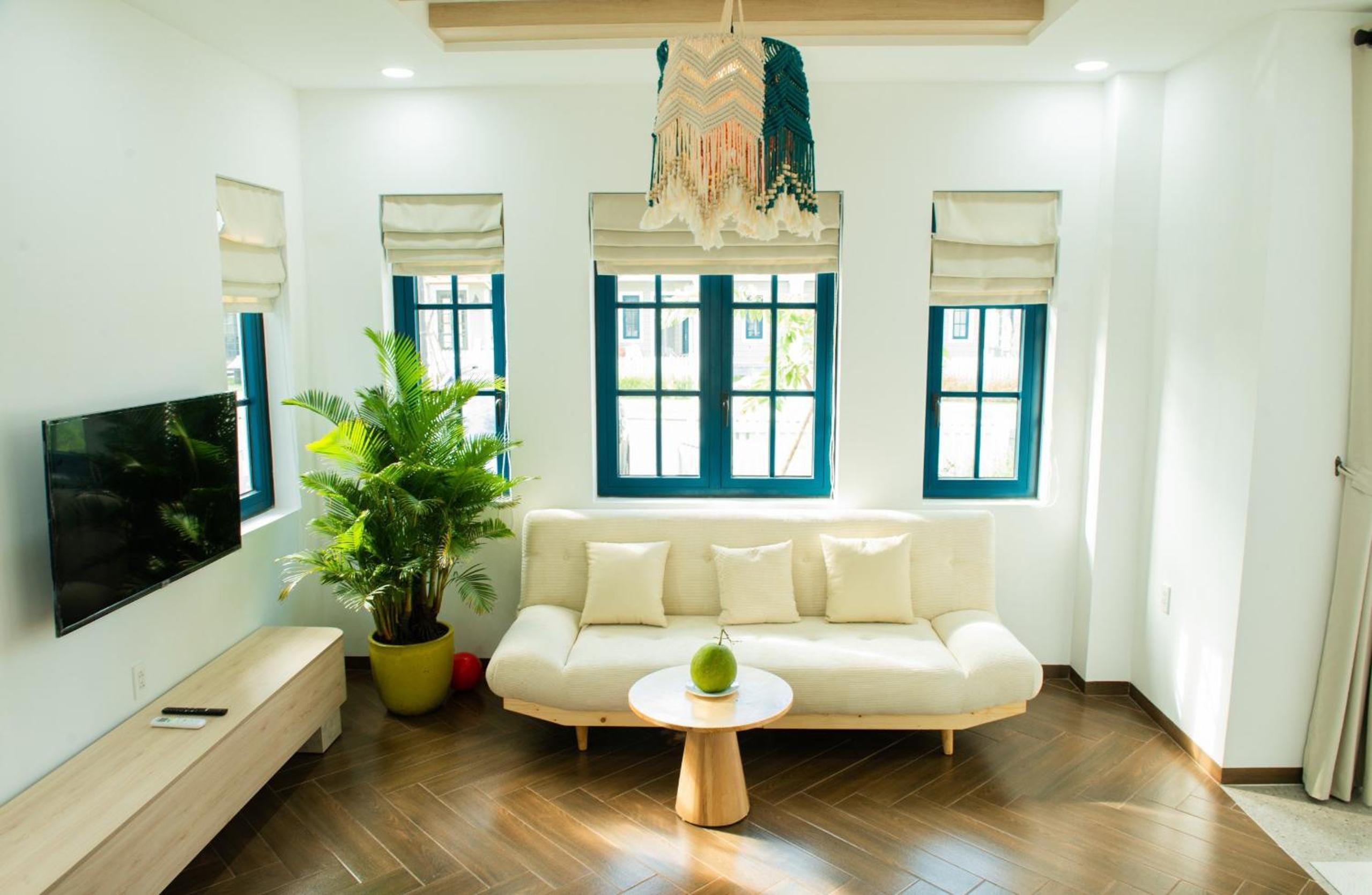 Three-Bedroom House photo 1
