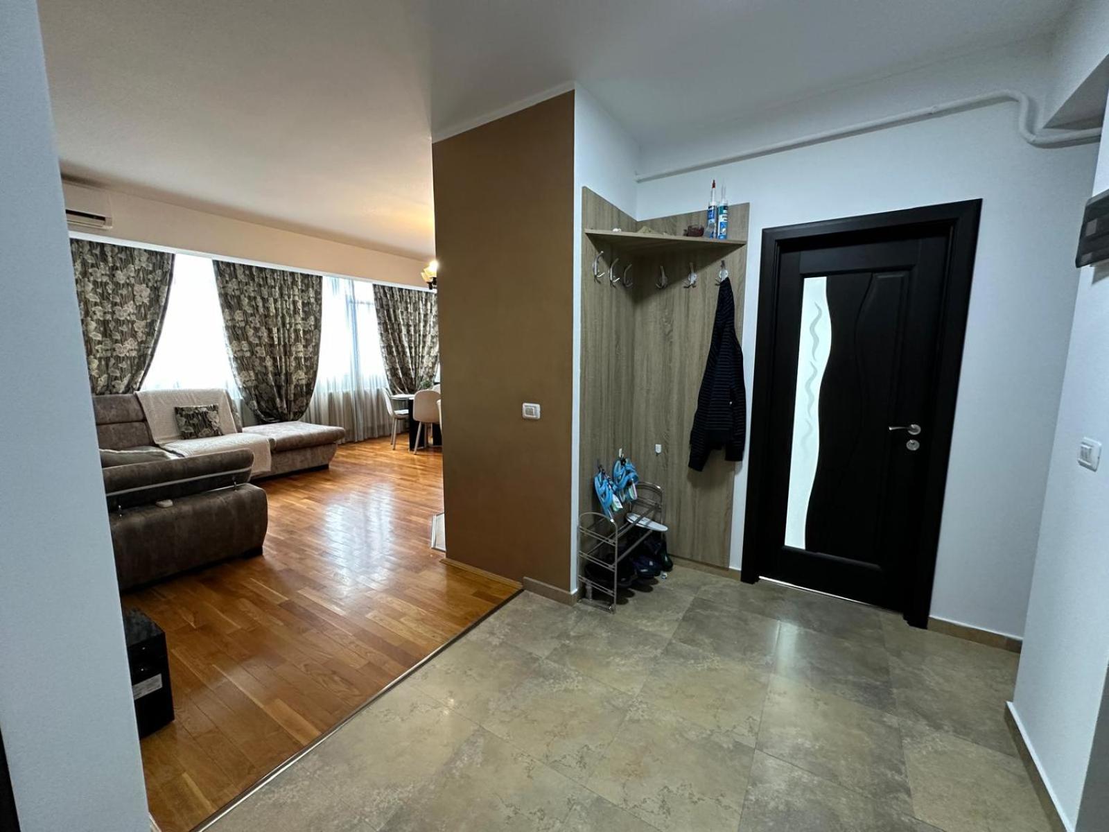Two-Bedroom Deluxe Apartment photo 3