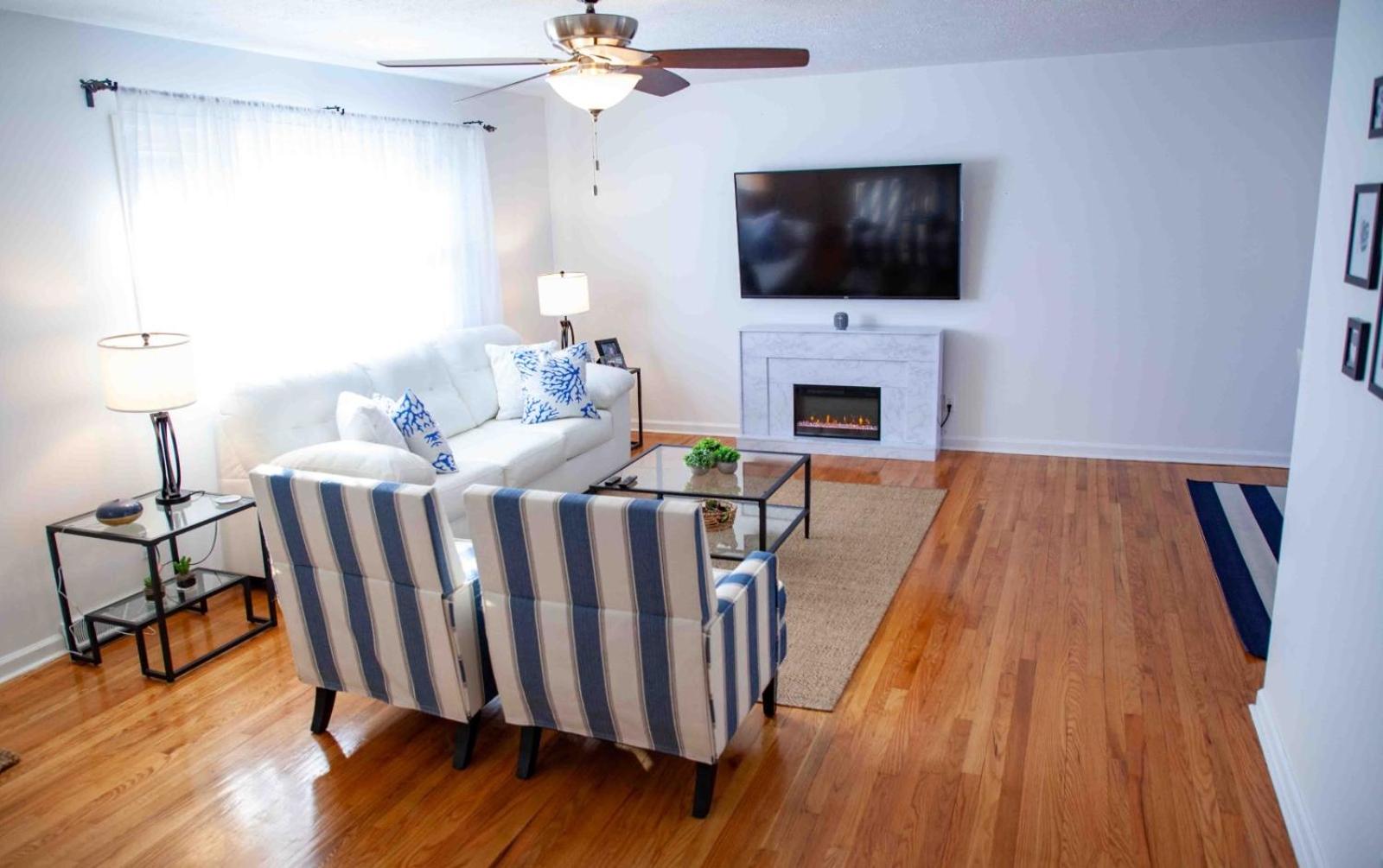 Three-Bedroom House photo 1