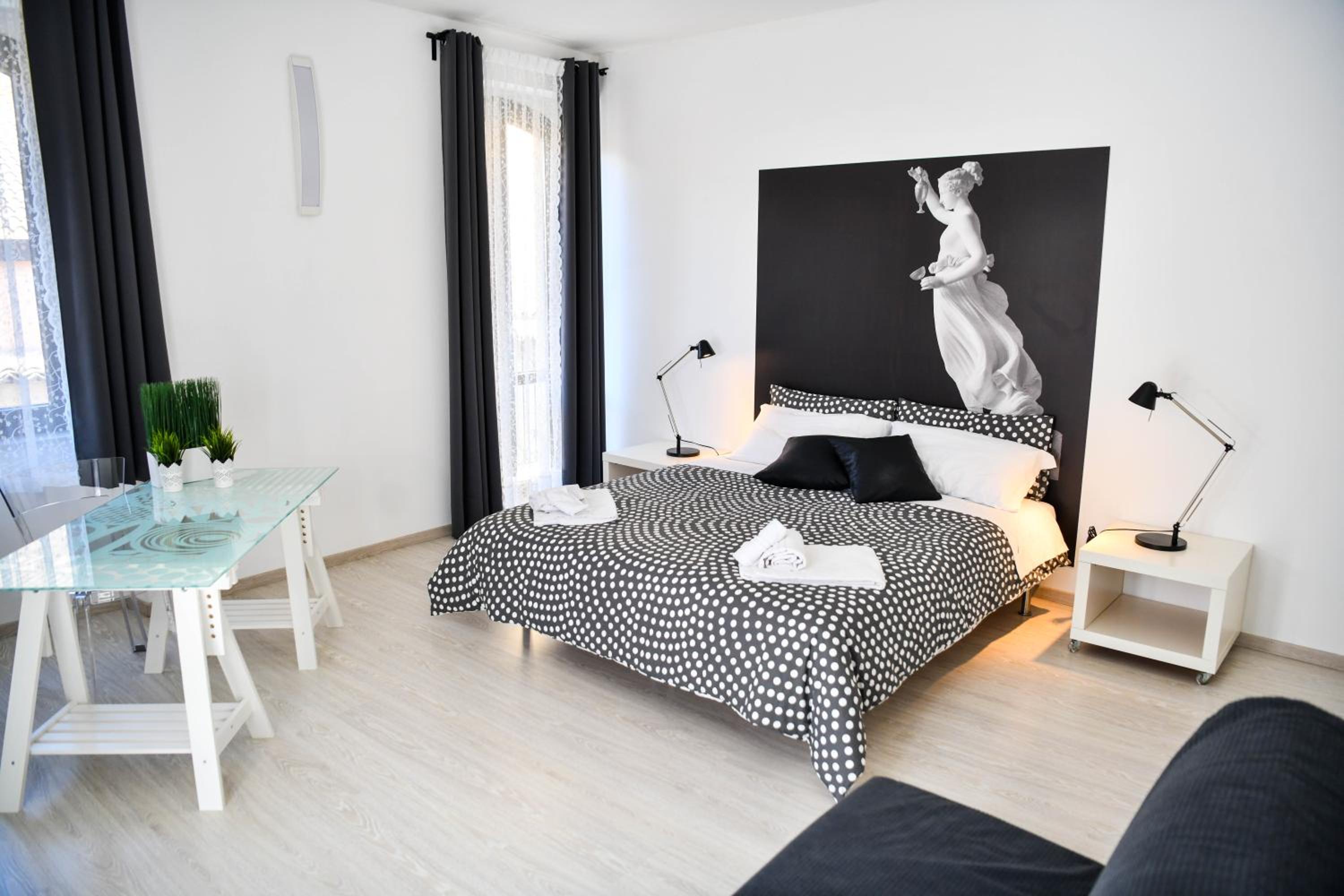 Junior Suite with Balcony