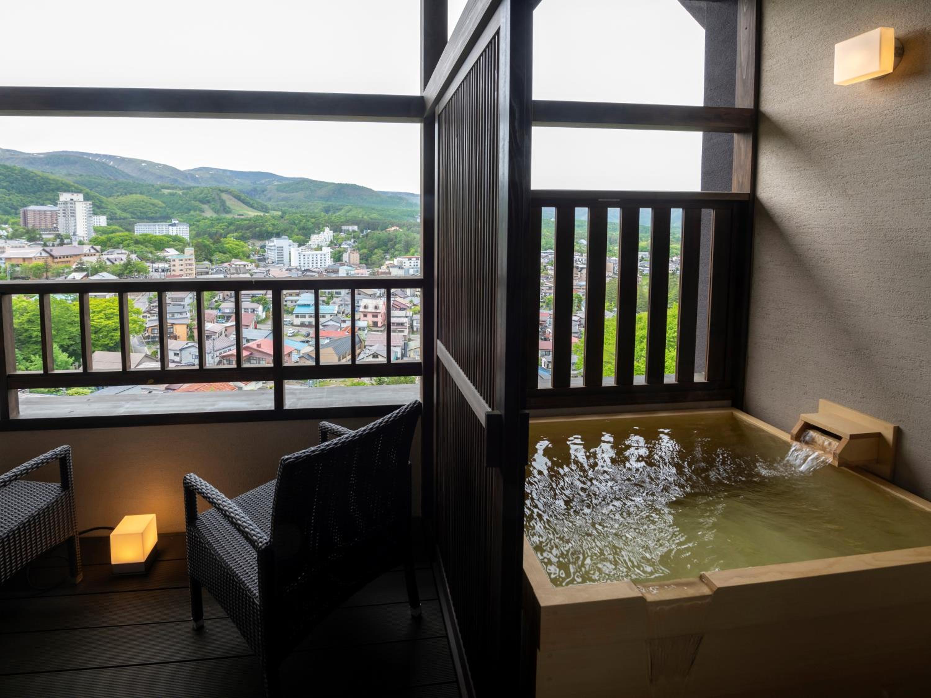 Deluxe Twin Room with Open-Air Bath - Photo 11