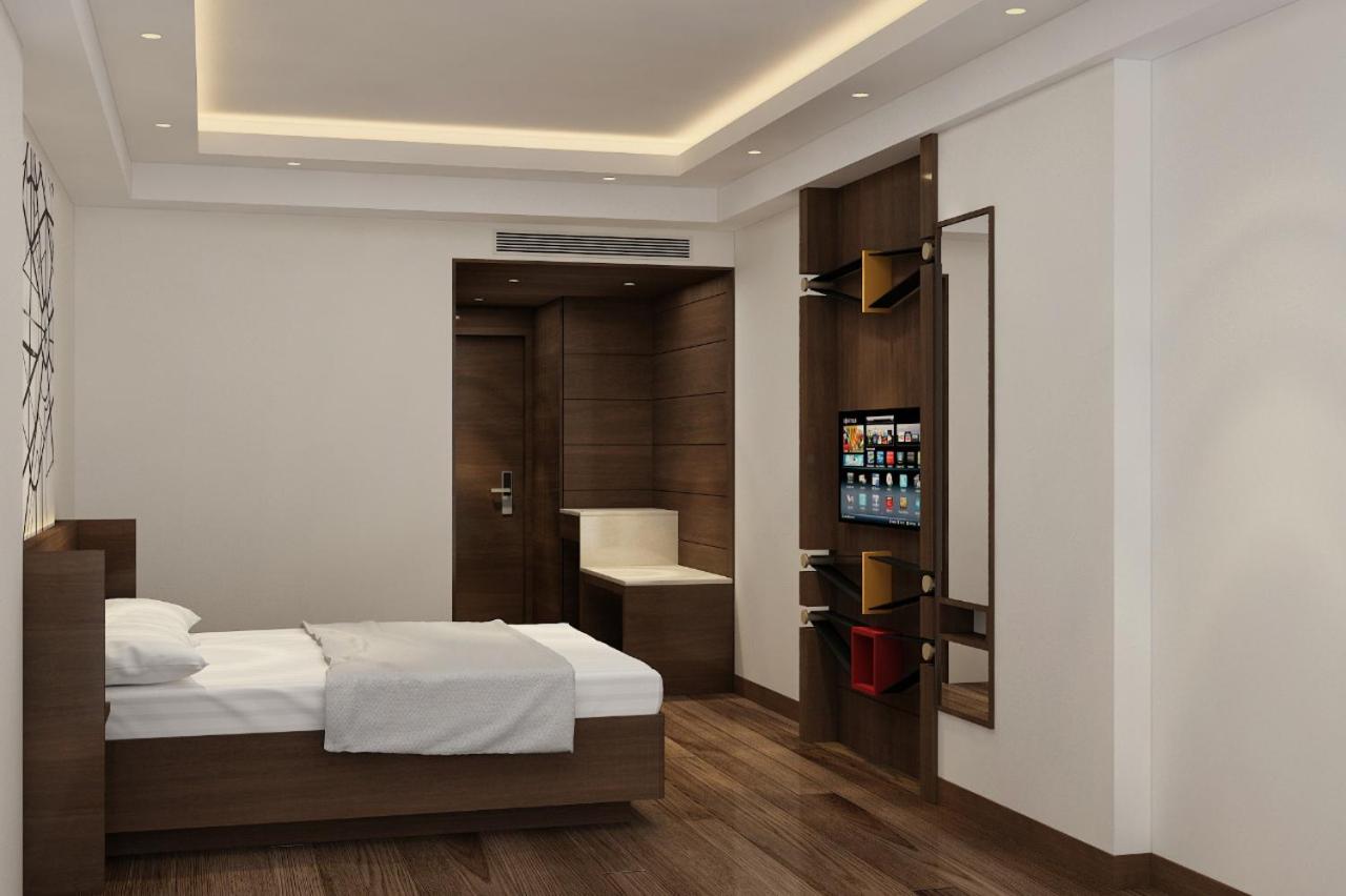 Executive Suite 1BR
