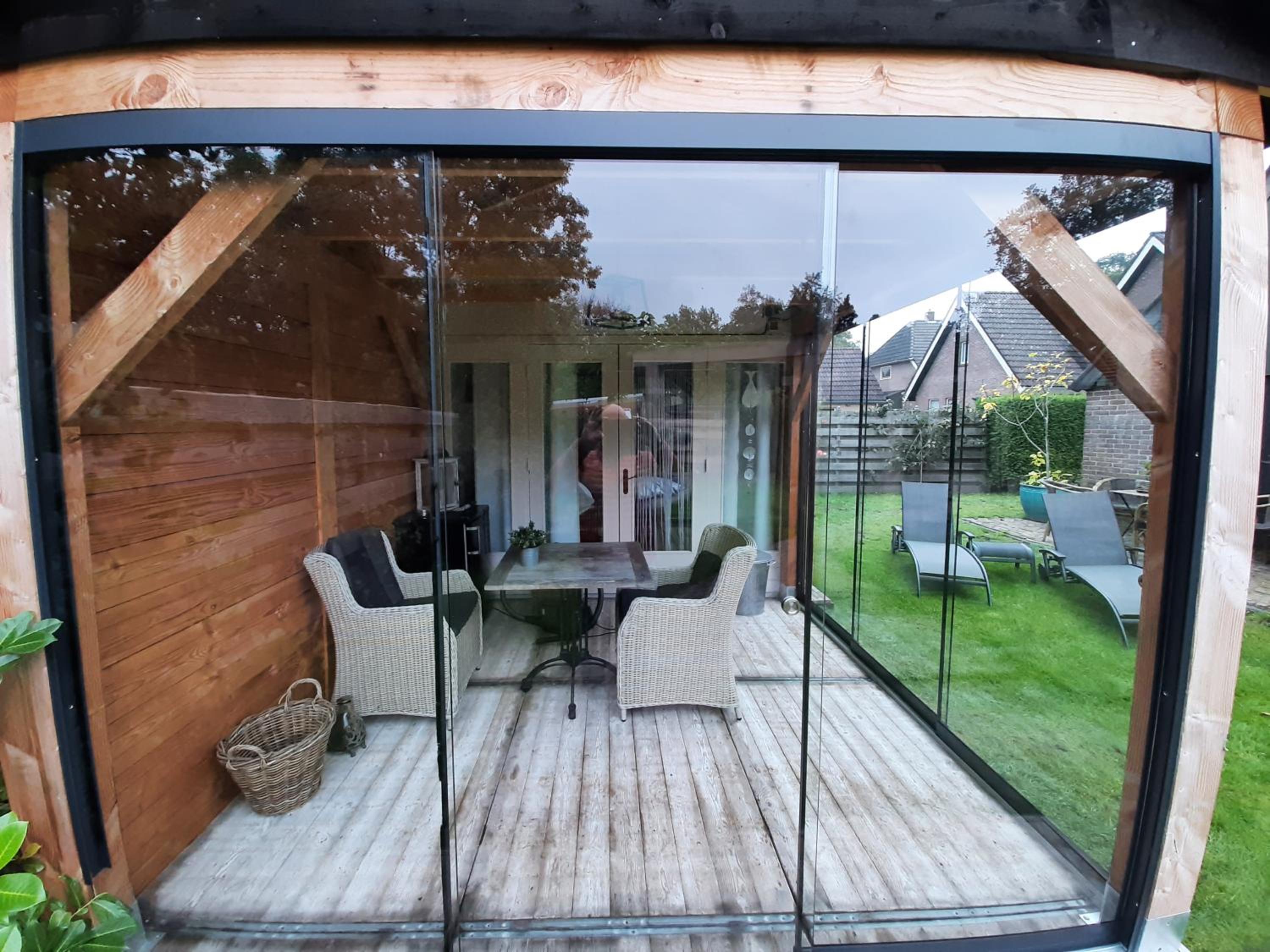 Double Room with Patio - Photo 9