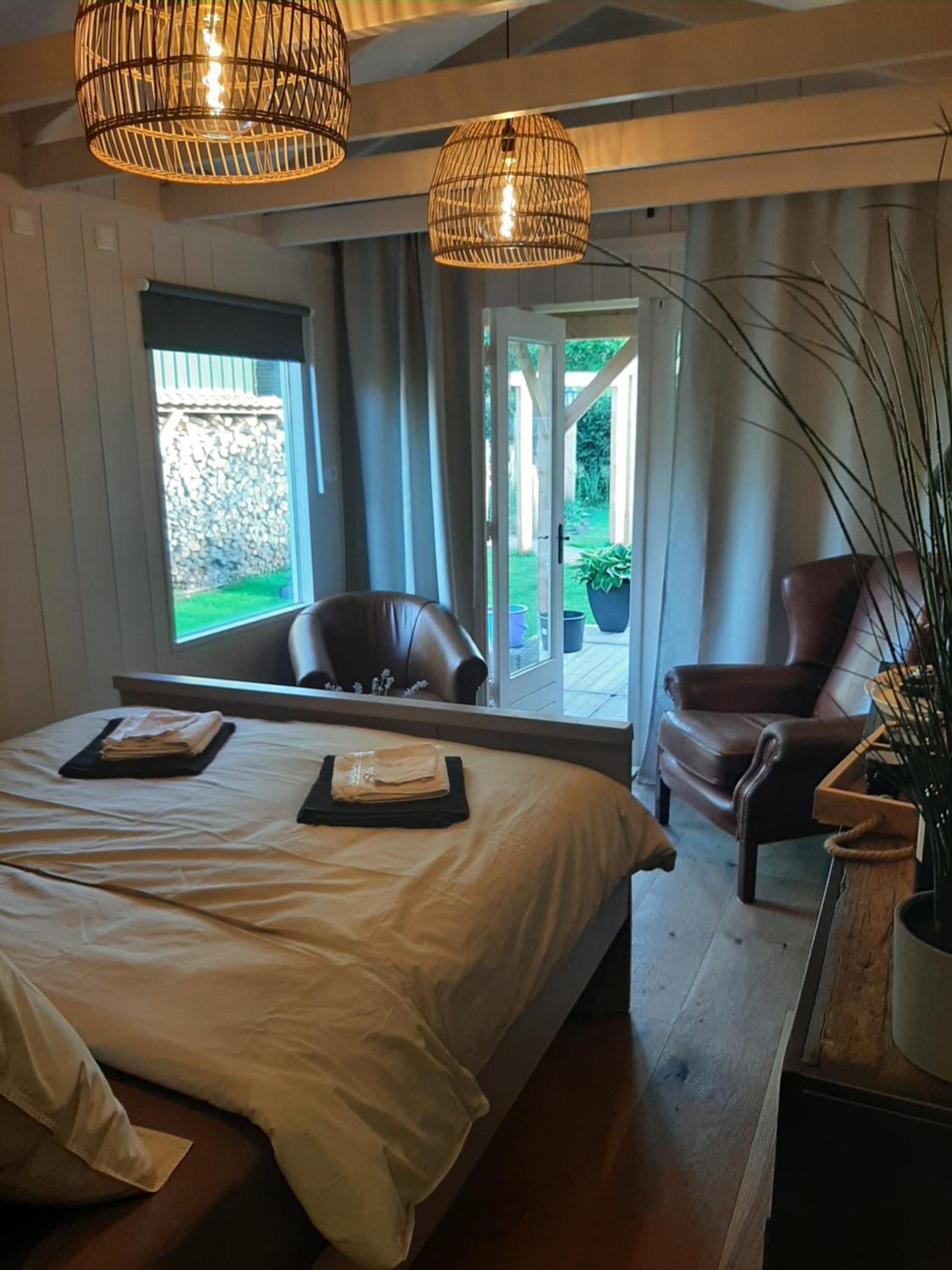 Double Room with Patio - Photo 1