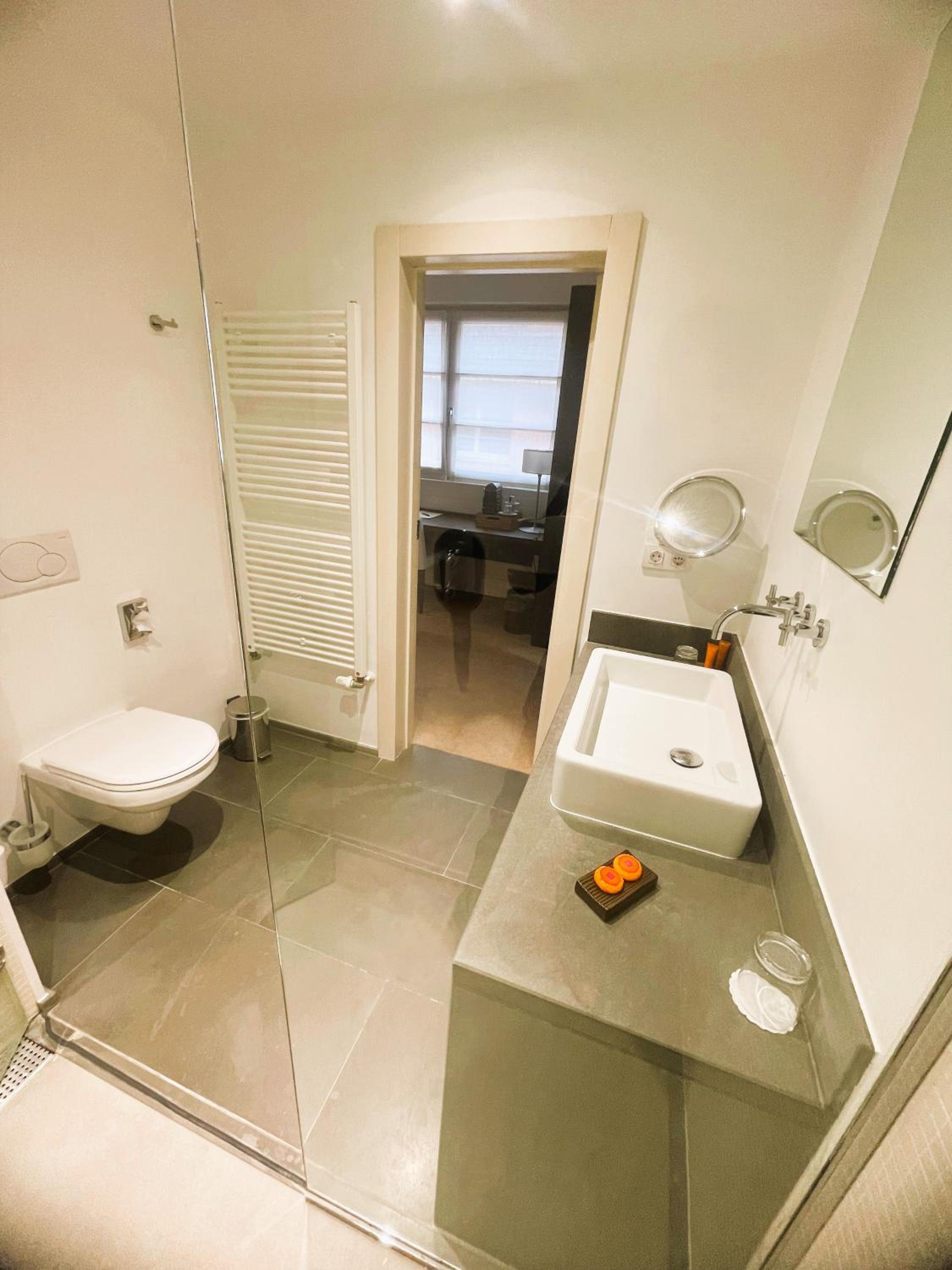 Superior Twin Room - Photo 3